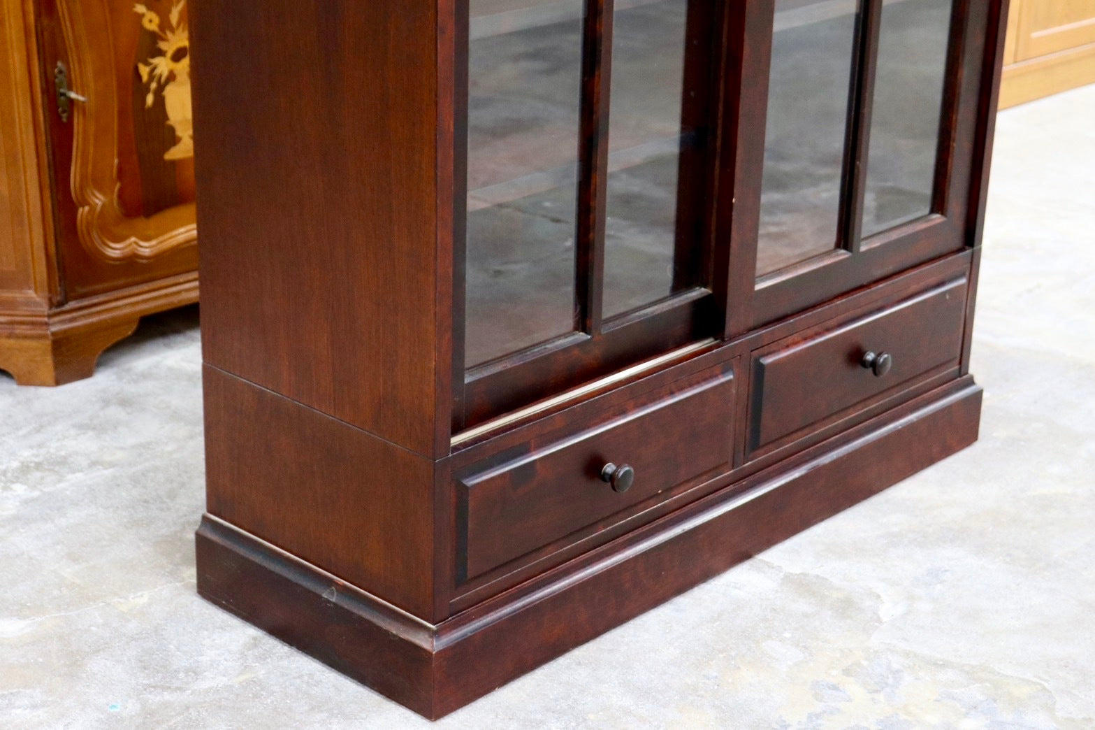 GMHH284○民芸家具 キャビネット 本棚 書棚 キャビネット 飾り棚 ブックシェルフ 樺材 和家具 和モダン 古民家 検)和光 北海道民芸家具