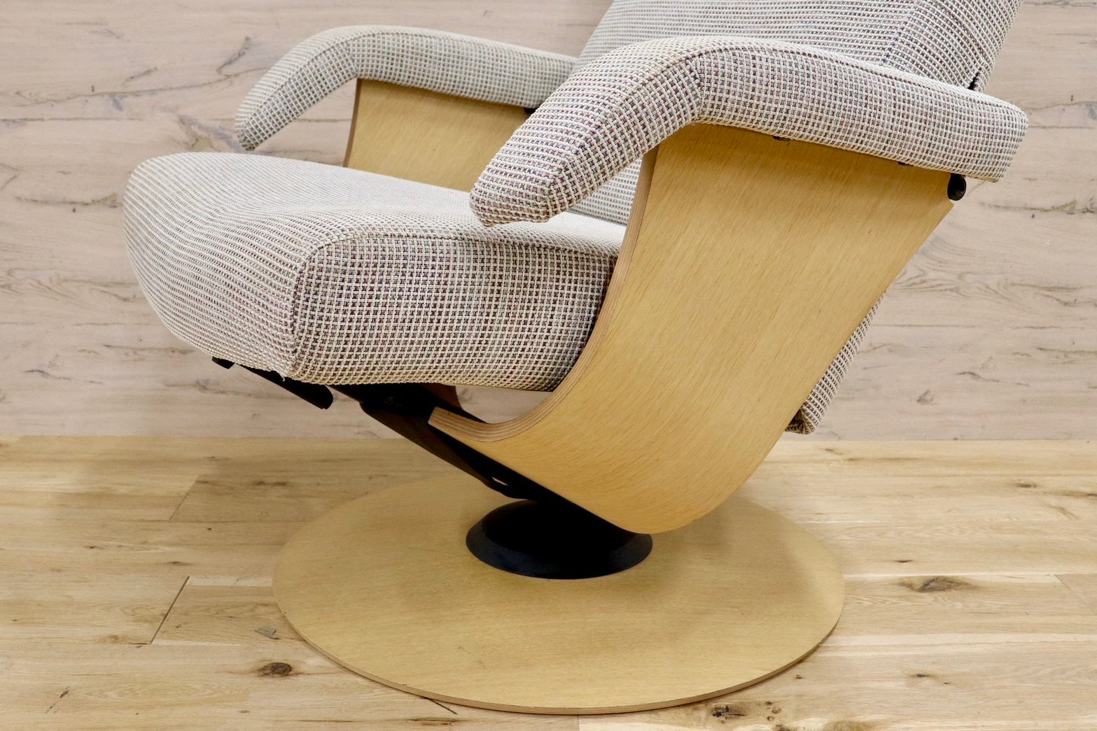 GMHH498○karimoku / カリモク THE FIRST ザファースト RUシリーズ リクライニングチェア パーソナルチェア オットマン ファブリック