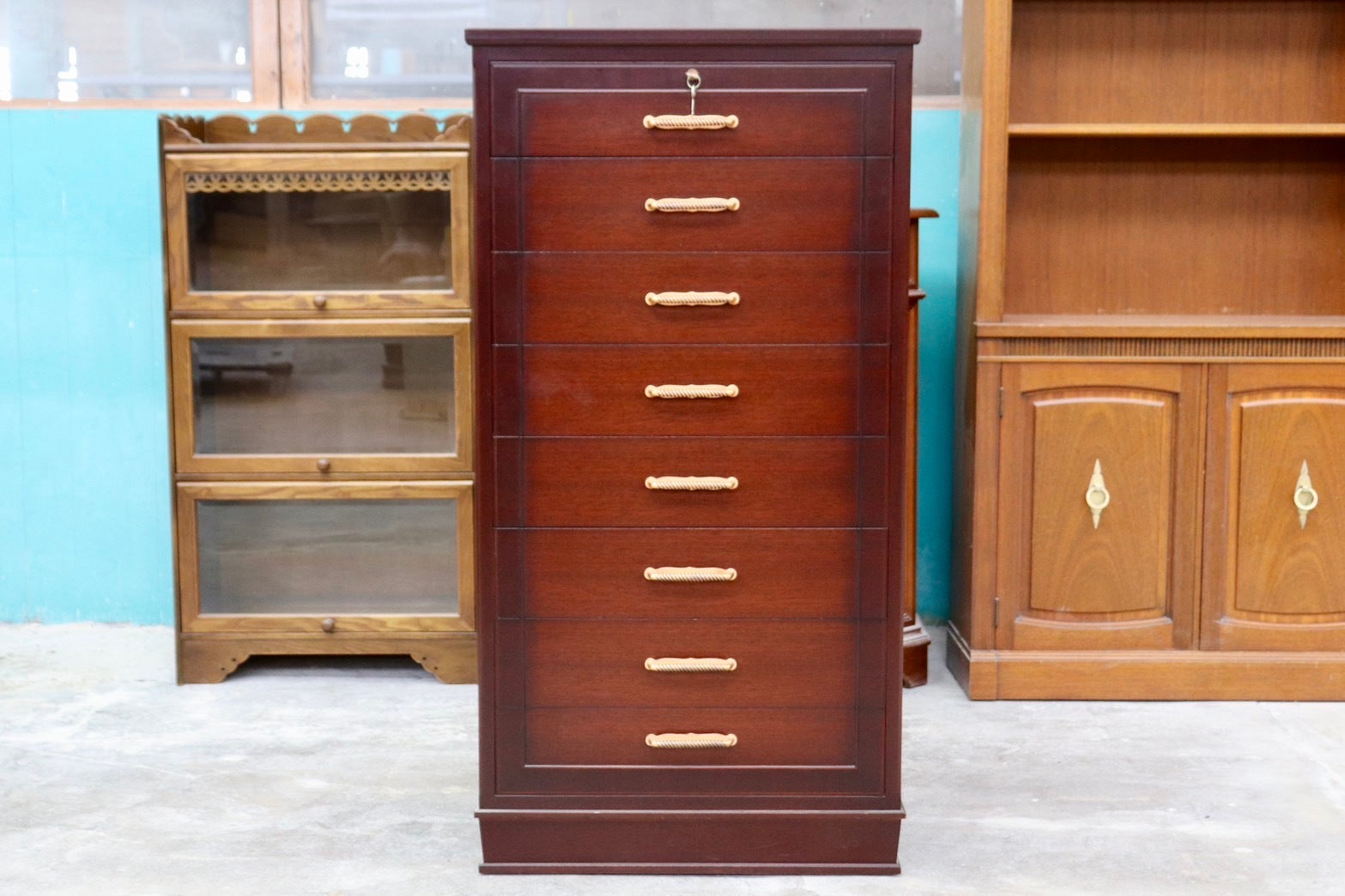 GMHH509B○メープル不二屋 神戸洋家具 クラシック 8段チェスト チェスト 収納家具 引き出し ヨーロピアン アンティーク 稀少