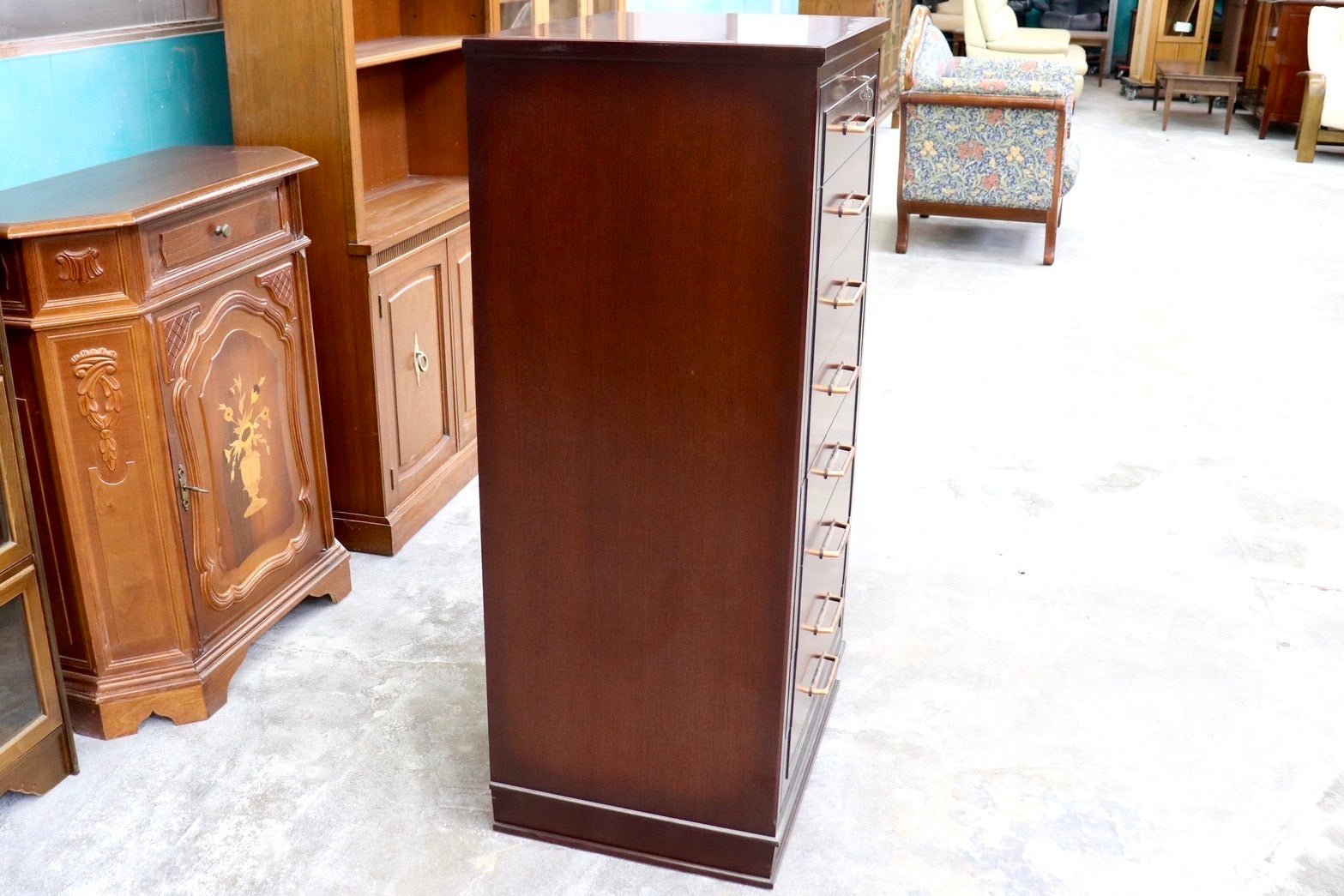 GMHH509B○メープル不二屋 神戸洋家具 クラシック 8段チェスト チェスト 収納家具 引き出し ヨーロピアン アンティーク 稀少