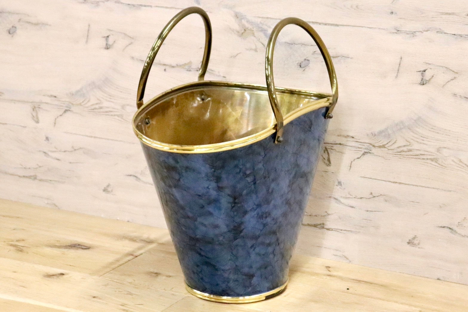 GMHS442○Demain / ドマン マガジンラック バスケット 収納かご ブラス製品 イタリア製 エレガント ヨーロピアン アンティーク 展示品