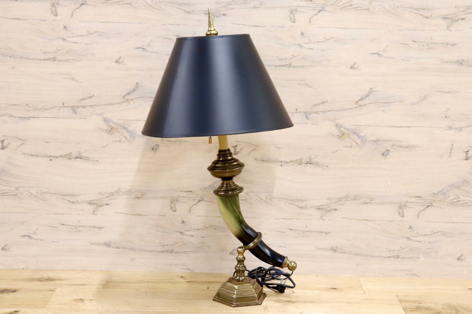 GMHS445○Horn Table Lamp テーブルランプ ベッドサイドランプ デスクライト スタンドライト 寝室家具 ヴィンテージ イタリアモダン