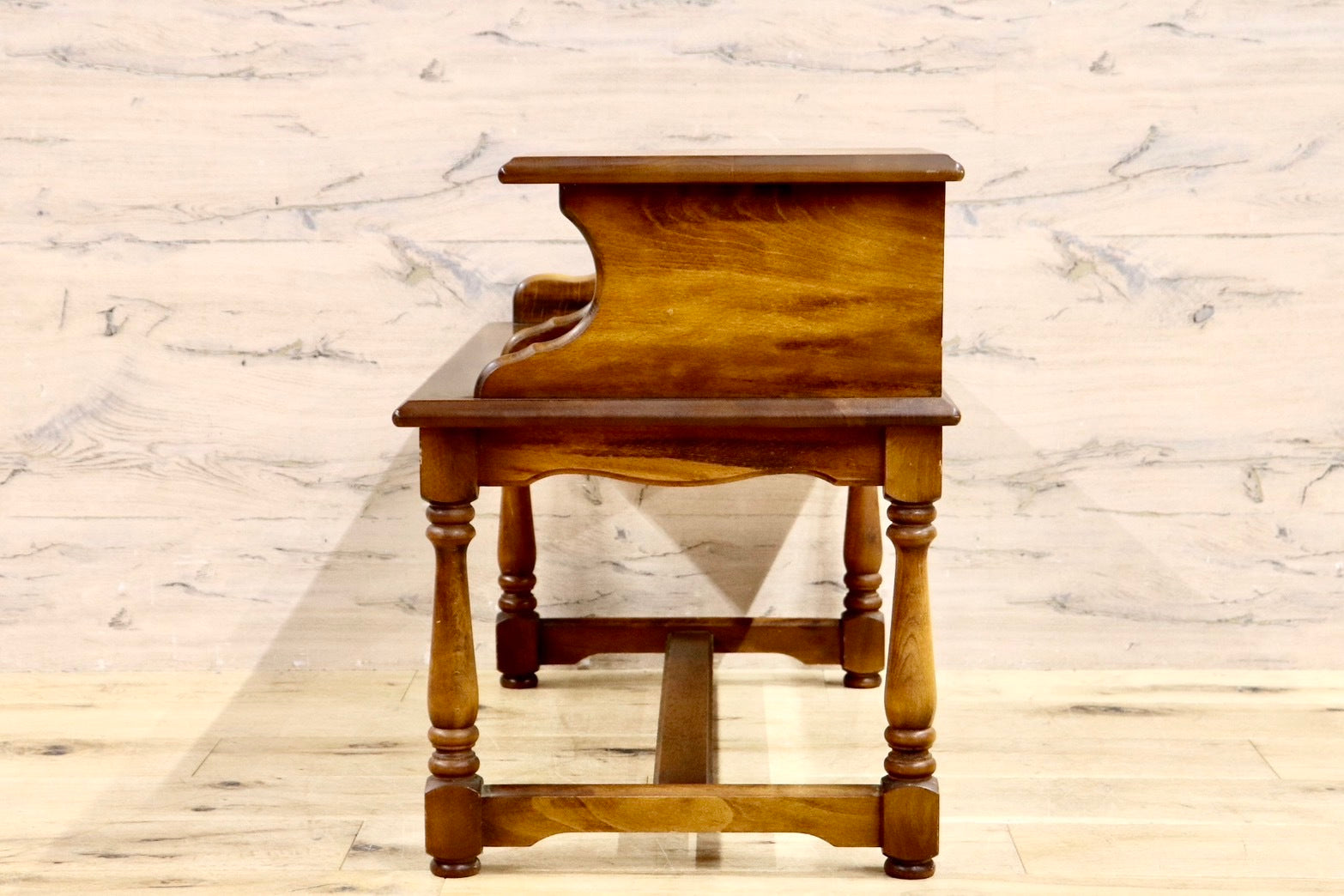 GMIK14○karimoku / カリモク コロニアル 電話台 FAX台 文机 ベンチ テレフォンベンチ 腰掛け 花台 収納棚 飾り棚 クラシック レトロ