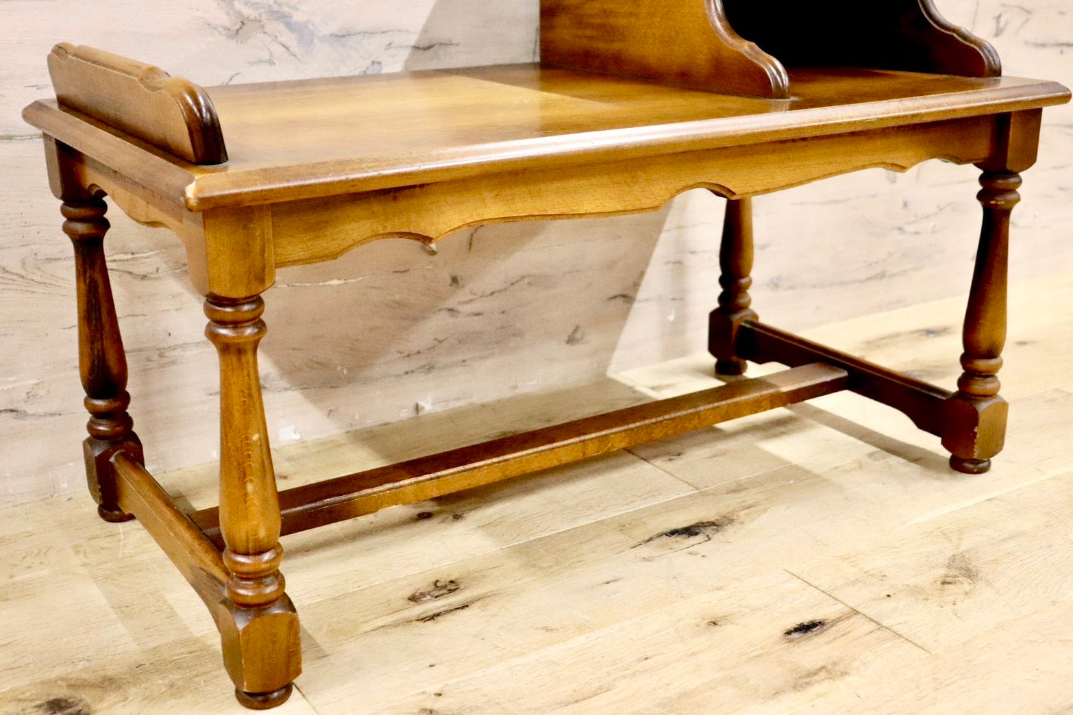 GMIK14○karimoku / カリモク コロニアル 電話台 FAX台 文机 ベンチ テレフォンベンチ 腰掛け 花台 収納棚 飾り棚 クラシック レトロ