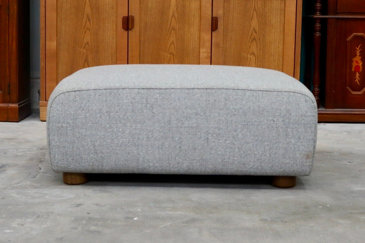 GMIK52○unico / ウニコ VAUS ヴァウス オットマン スツール カバーリング ファブリック 布張り 北欧スタイル