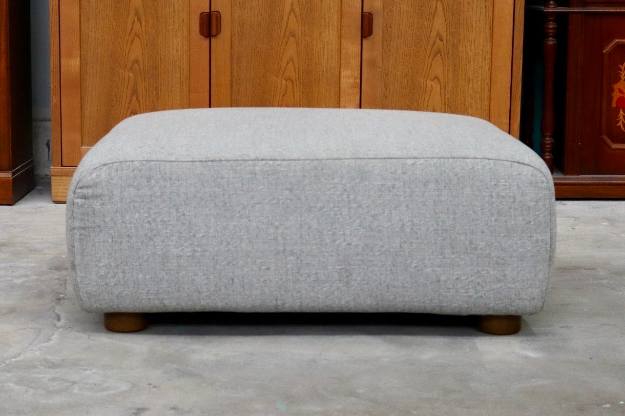 GMIK52○unico / ウニコ VAUS ヴァウス オットマン スツール カバーリング ファブリック 布張り 北欧スタイル