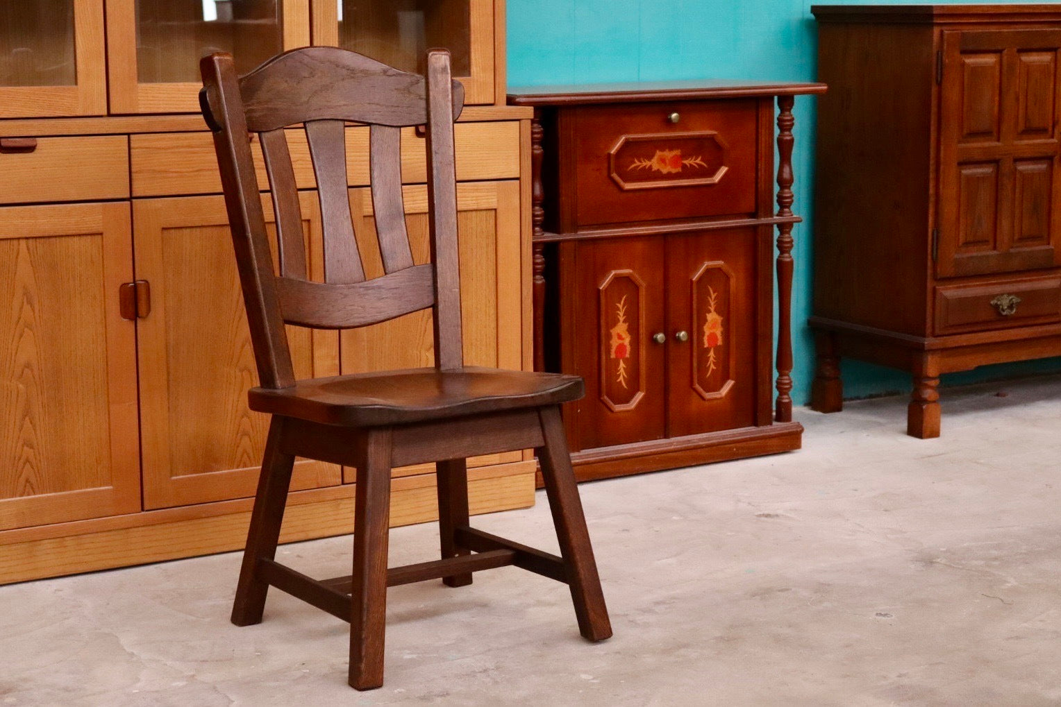 GMHS565E○オランダ製 ダッチカントリー ダイニングチェア 椅子 無垢 オーク材 民芸家具 堅牢 輸入家具 ヴィンテージ