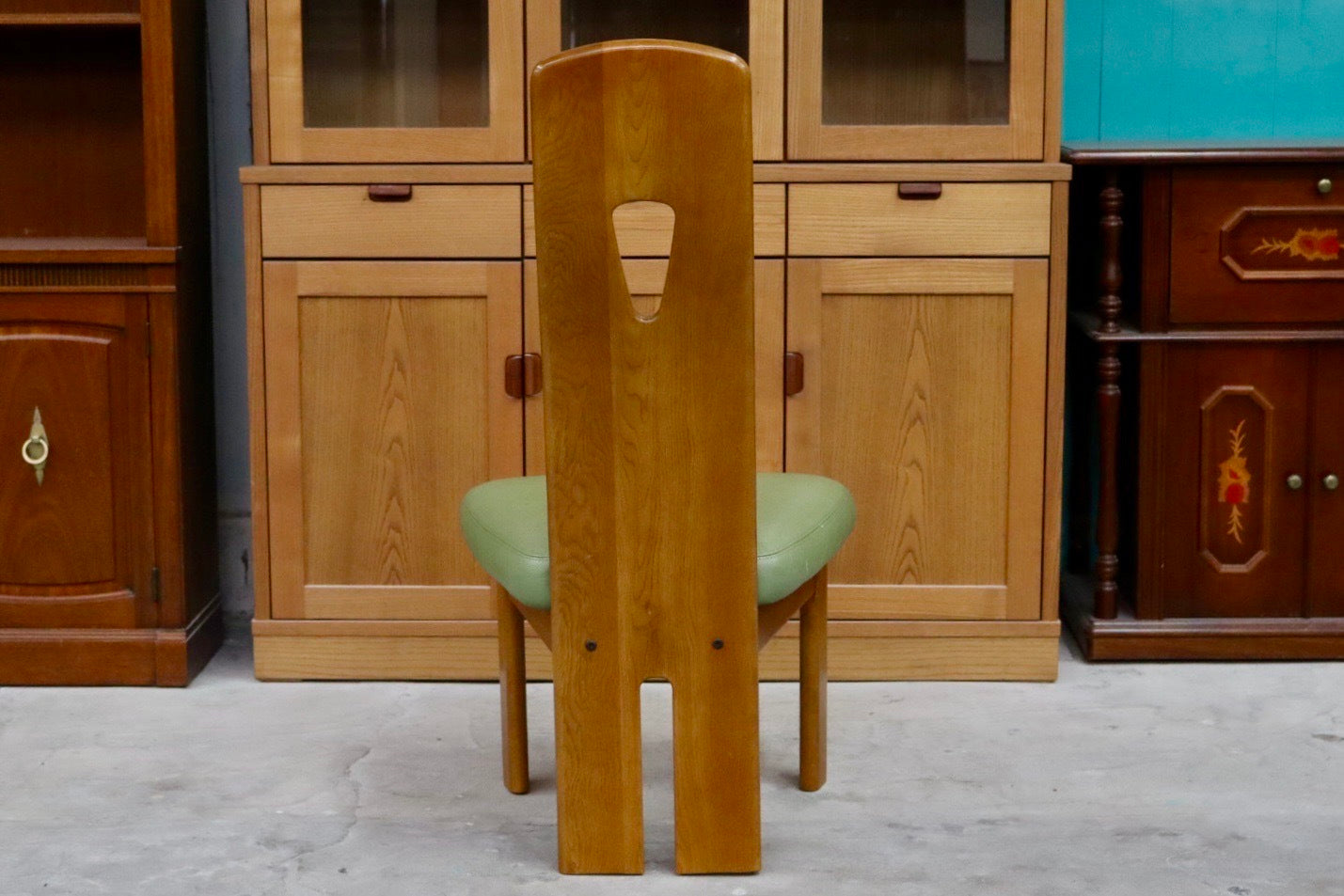 GMIH24D○浜本工芸 / HAMAMOTO ダイニングチェア 椅子 ハイバックチェア アームレスチェア 合皮 楢無垢 国産家具