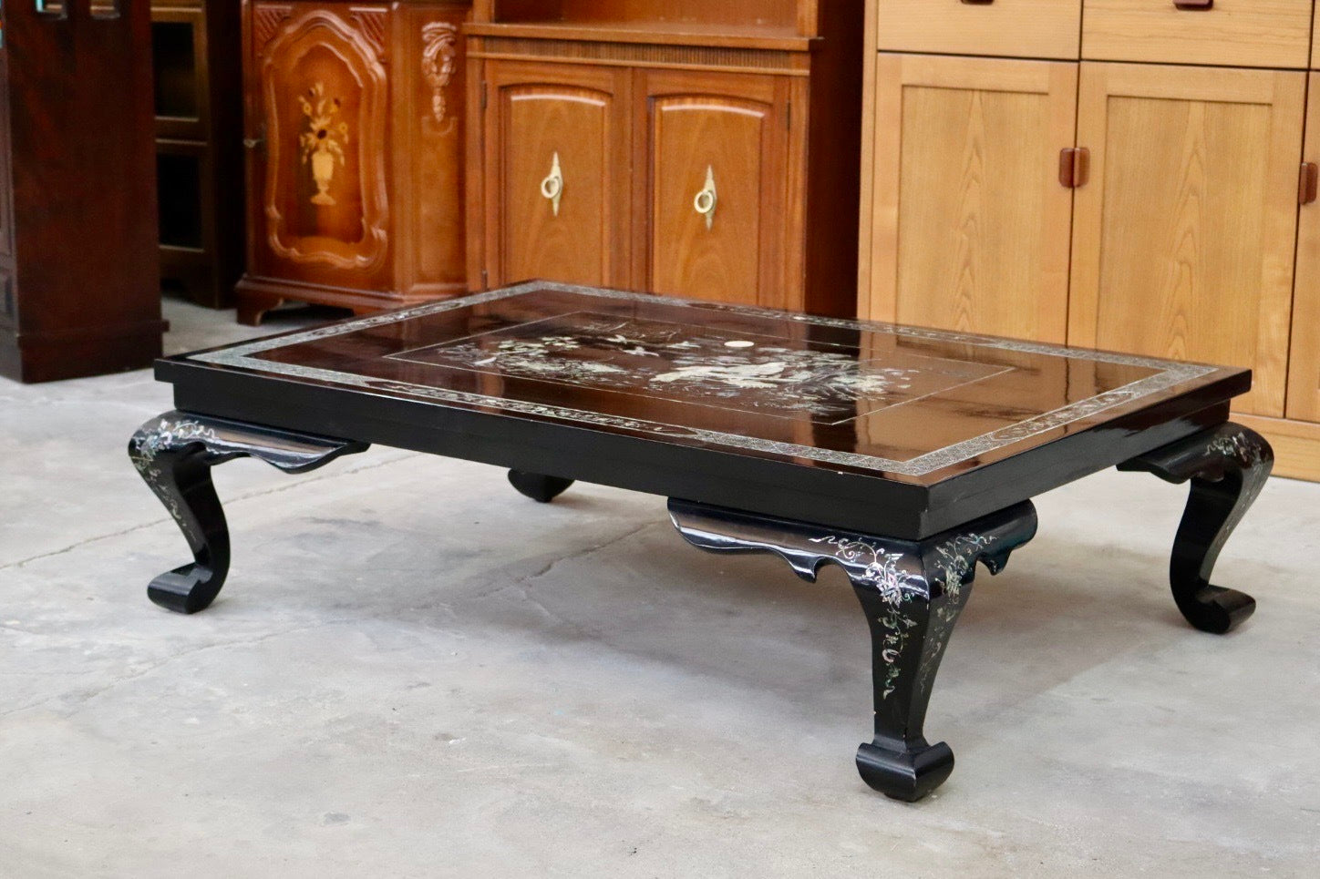 GMIS40○センターテーブル リビングテーブル 座卓 花鳥図 鶴亀 ローテーブル 螺鈿細工 アジア 李朝家具 ビンテージ アンティーク