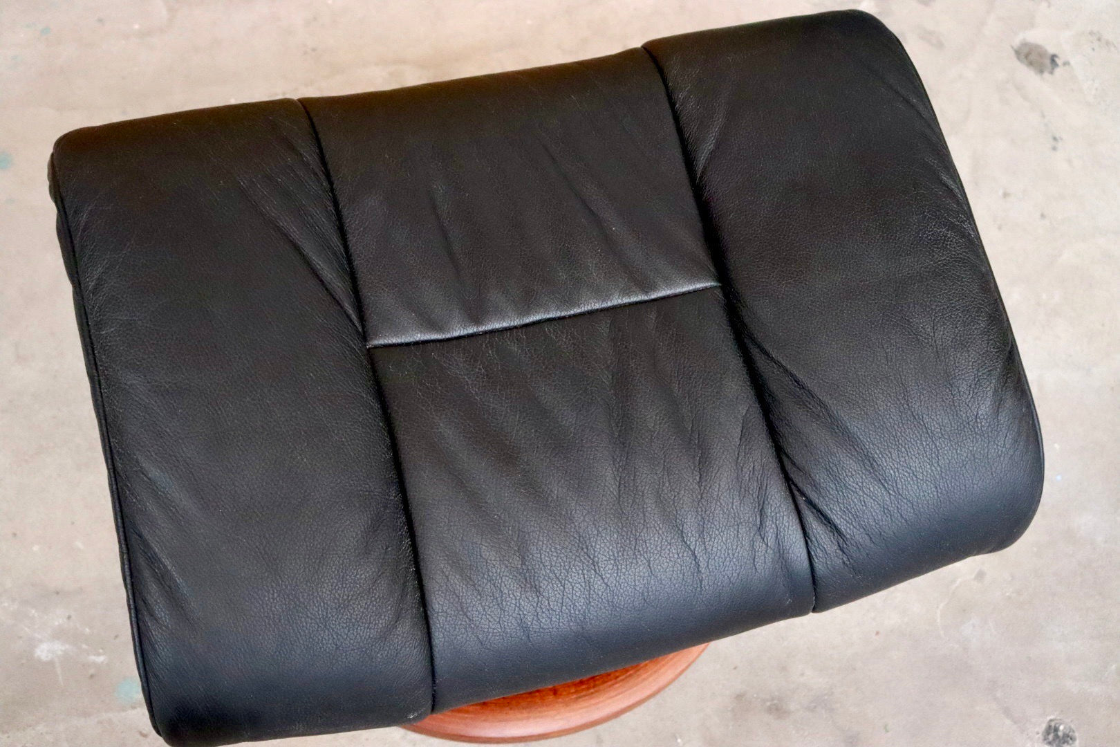 GMIK233B○EKORNES / エコーネス ストレスレス オットマン フットスツール 足置き 本革 ブラック 北欧 ノルウェー