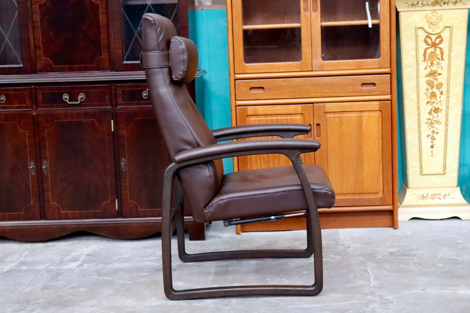 GMIS154A○冨士ファニチア / FUJI FURNITURE リクライニングチェア パーソナルチェア 椅子 アームチェア ハイバック 合皮