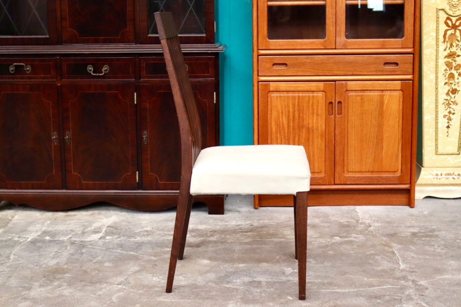 GMIK335○Calligaris / カリガリス ダイニングチェア アームレスチェア 椅子 ファブリック 木製 モダン イタリア