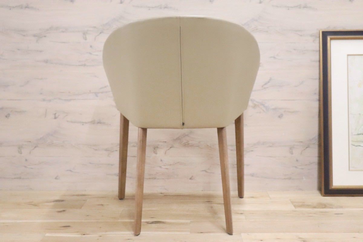 GMGN421I○Andreu World / アンドリュー・ワールド Brandy アームチェア 椅子 本革 レザー ベージュ モダン 定価約20万 展示品