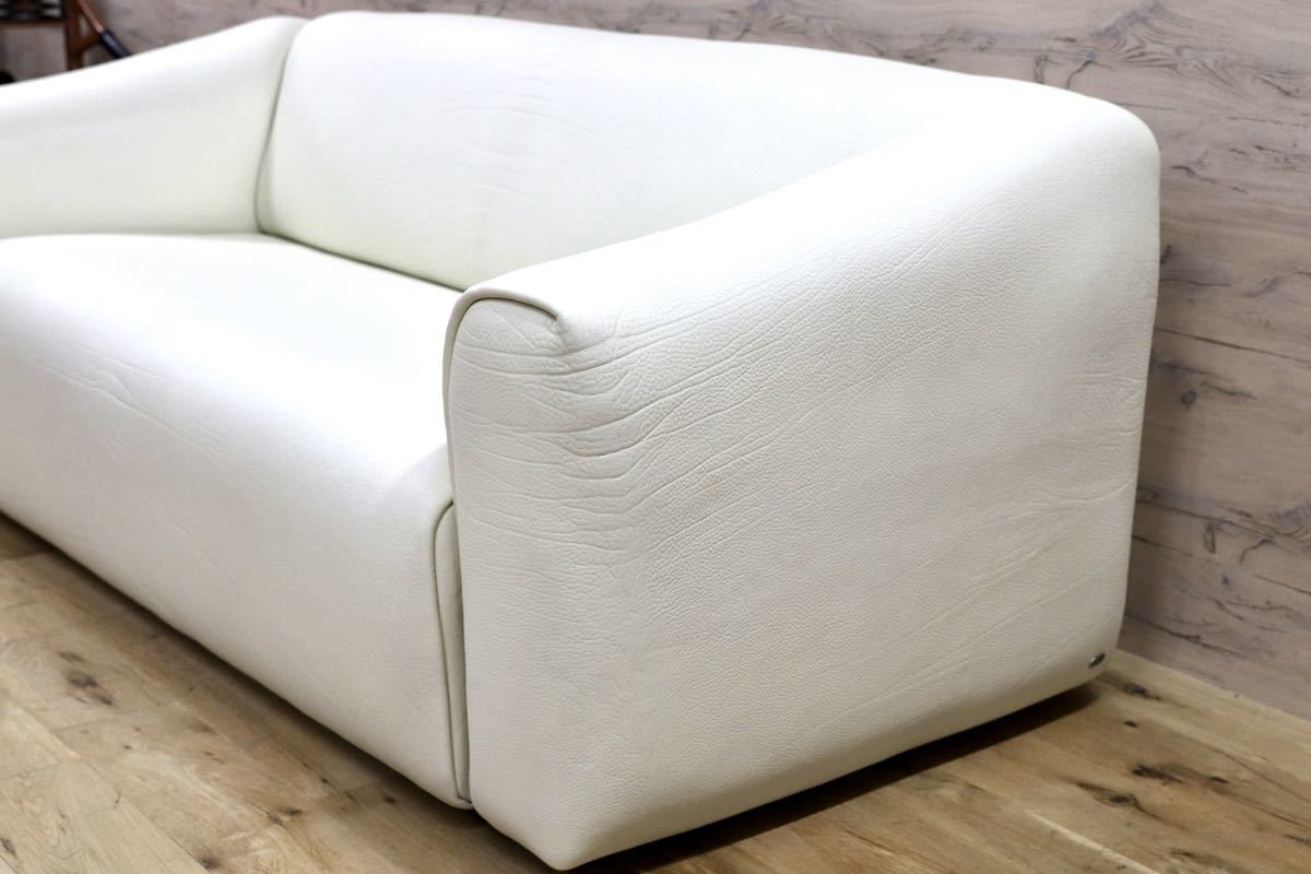 GMFK847A○desede / デセデ DS-47 2人掛けソファ ラブソファ 本革 オフホワイト 北欧 スイス IDC大塚家具 世界最高峰 定価約248万