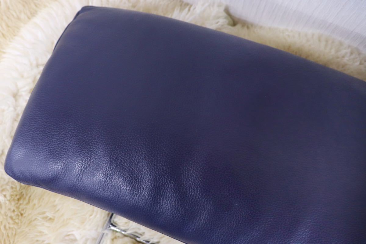 GMFN227BOLeatherworld / レザーワールド ヘッドレスト 青色 本革 高級 モダン IDC大塚家具 美品