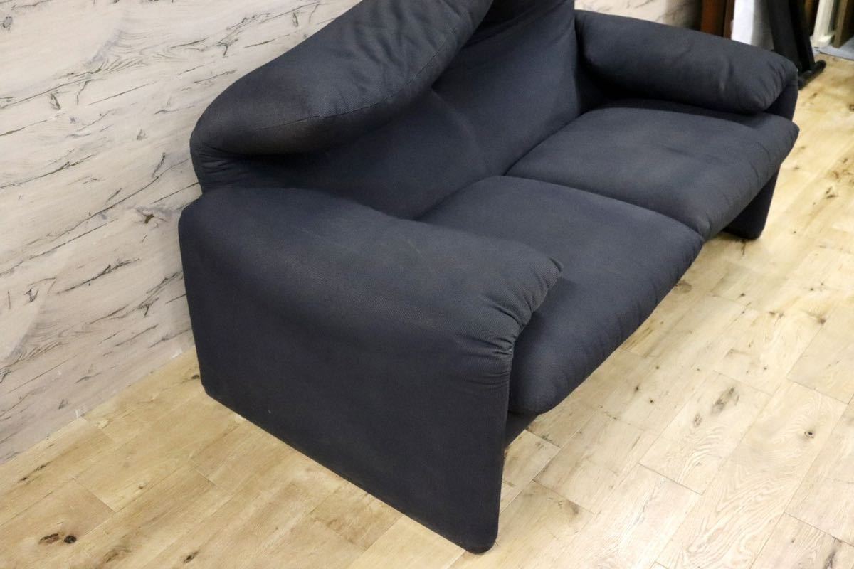 GMFK588○Cassina / カッシーナ 675 MARALUNGA マラルンガ 2人掛けソファ ファブリック ヴィコ・マジストレッティ 定価約100万