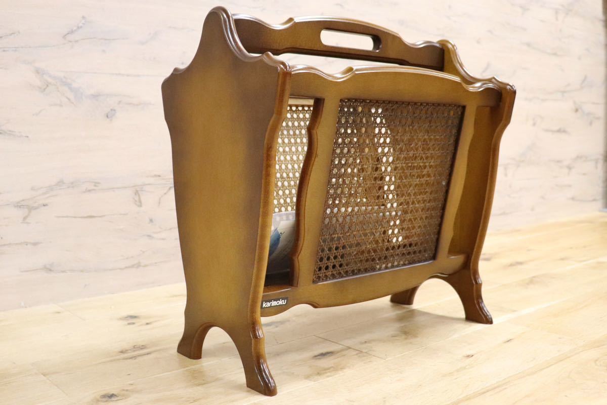GMGN273○karimoku / カリモク コロニアル マガジンラック ブックスタンド 本棚 棚 シェルフ レトロ アンティーク インテリア 展示品