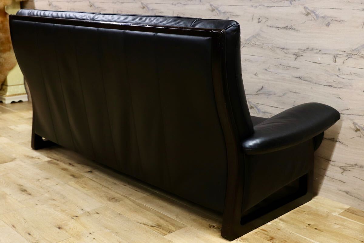 GMHN209○アサヒ Fuga フーガ 3人掛けソファ トリプルソファ 3シーター 黒 総本革 モダン 長椅子