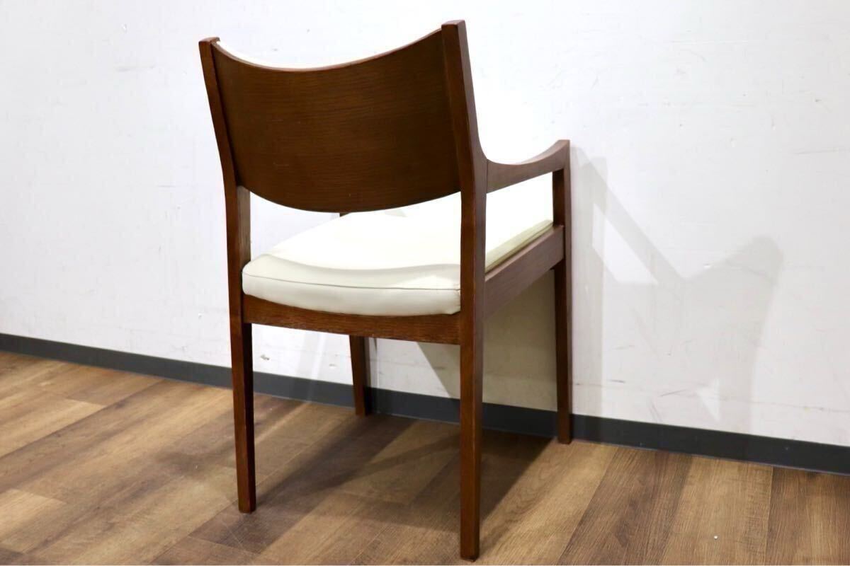 GMHN283F○MARGINAL / マージナル Chess MCH-200 ダイニングチェア アームチェア 椅子 チェア ホワイト シンプル 合皮 北欧スタイル 在庫品