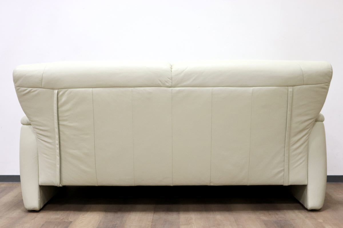 GMGN502○himolla / ヒモラ TANGRAMタングラム 2.5人掛けソファ ラブソファ 総革 オフホワイト ドイツ製 IDC大塚家具 定価約30万 美品