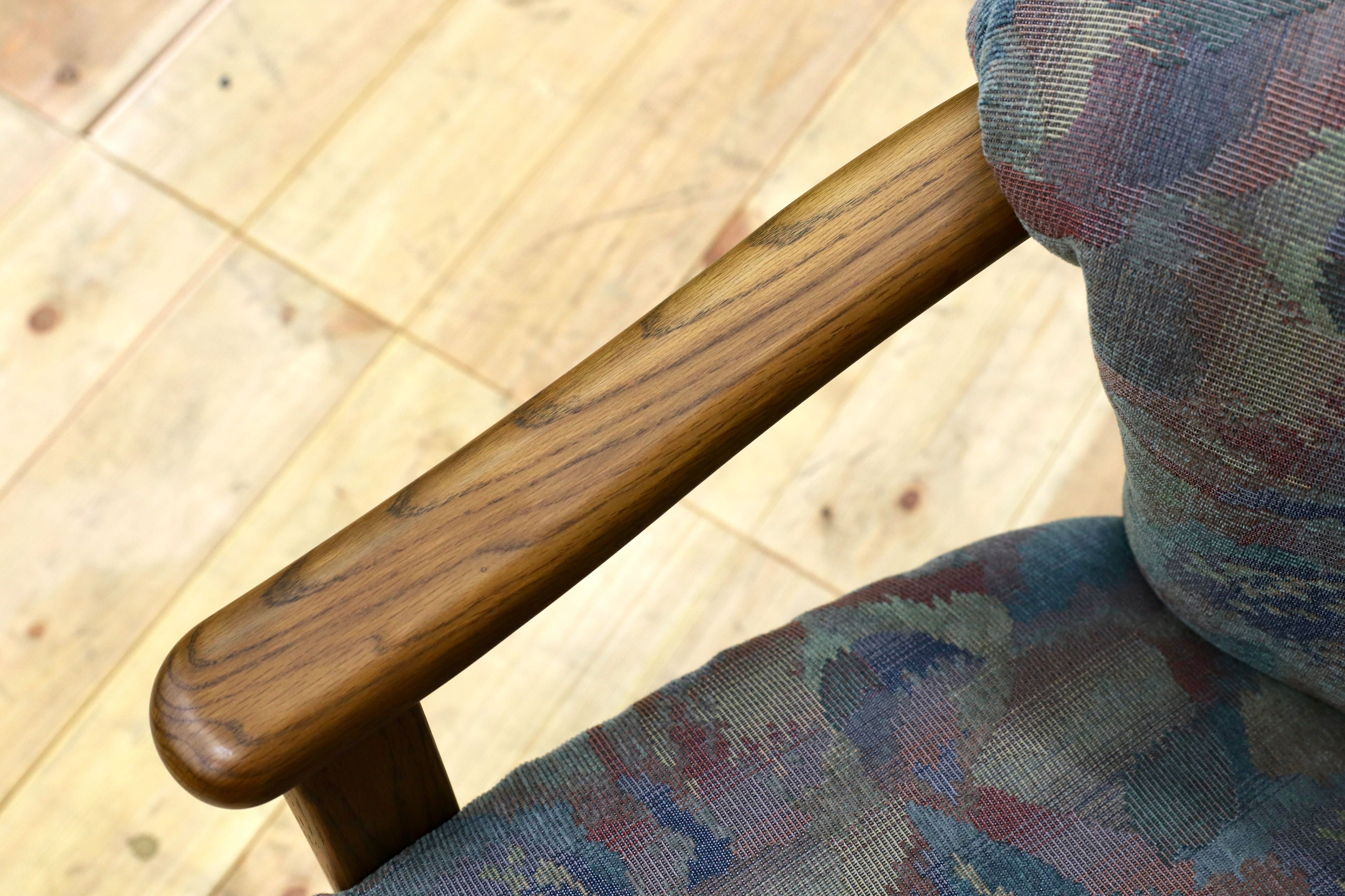 GMHK569A○浜本工芸 / HAMAMOTO アームチェア ダイニングチェア 椅子 オーク材 無垢 ファブリック レトロ カントリー