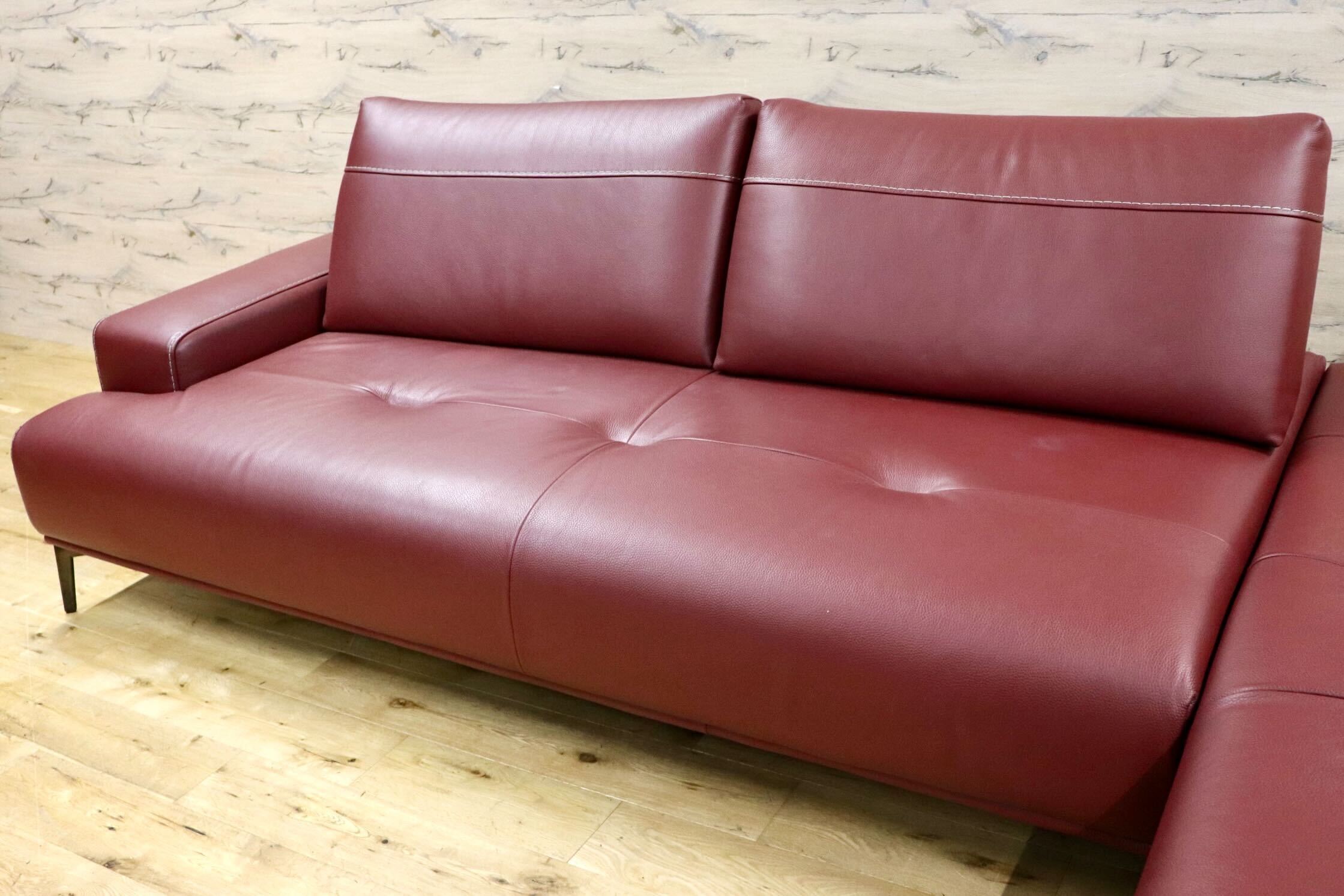 GMHK339○nicoline / ニコライン EGEO エジオ 3人掛けソファ カウチソファ 総革 イタリア 最高級 +CASA 定価約164万 展示品