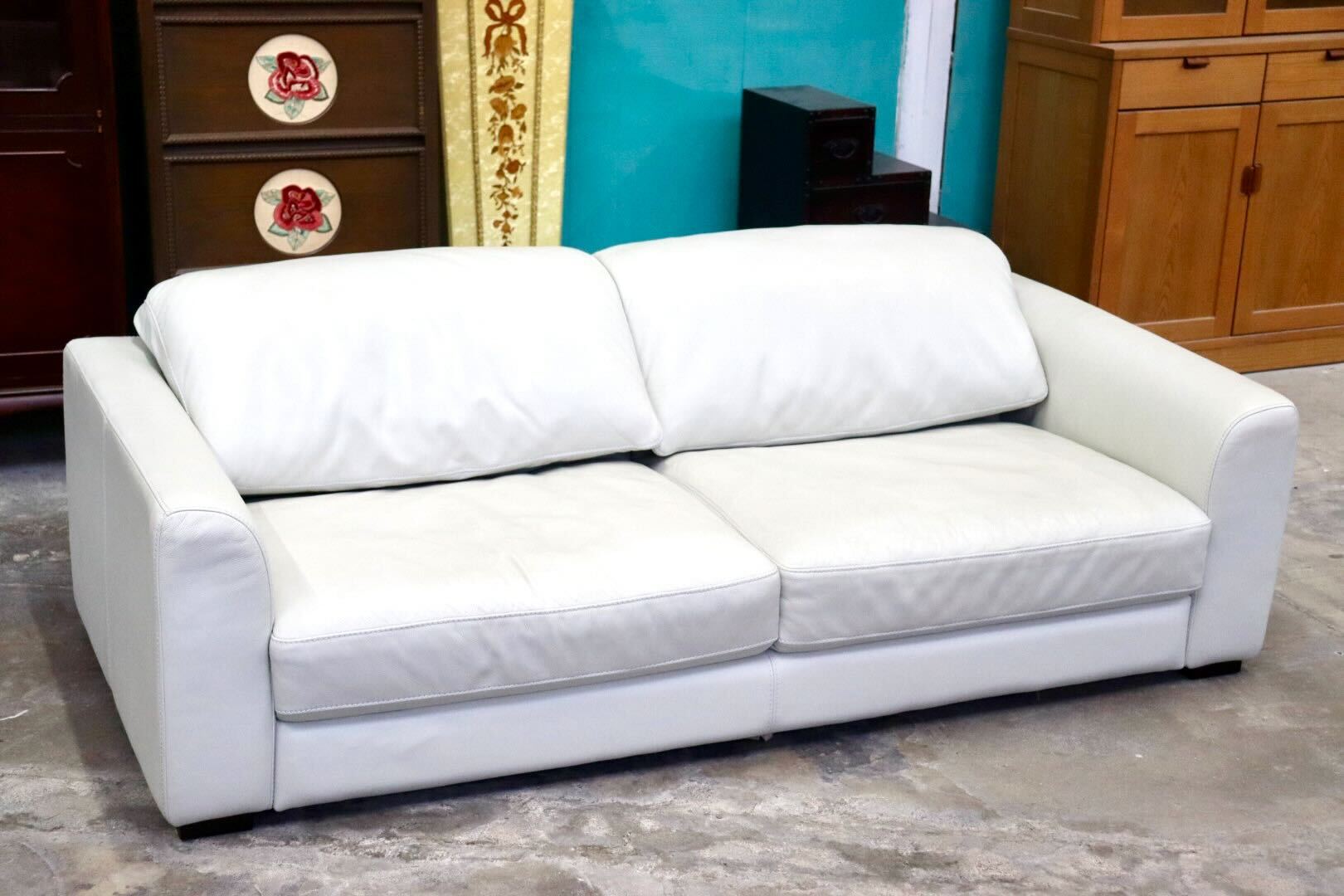 GMIK801○ACTUS / アクタス CASTRO カストロ 2.5人掛けソファ ラブソファ 長椅子 本革 ホワイト スタイリッシュ モダン