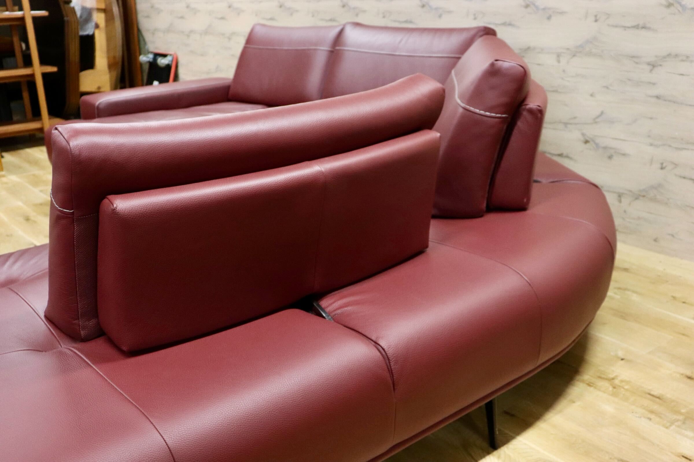 GMHK339○nicoline / ニコライン EGEO エジオ 3人掛けソファ カウチソファ 総革 イタリア 最高級 +CASA 定価約164万 展示品