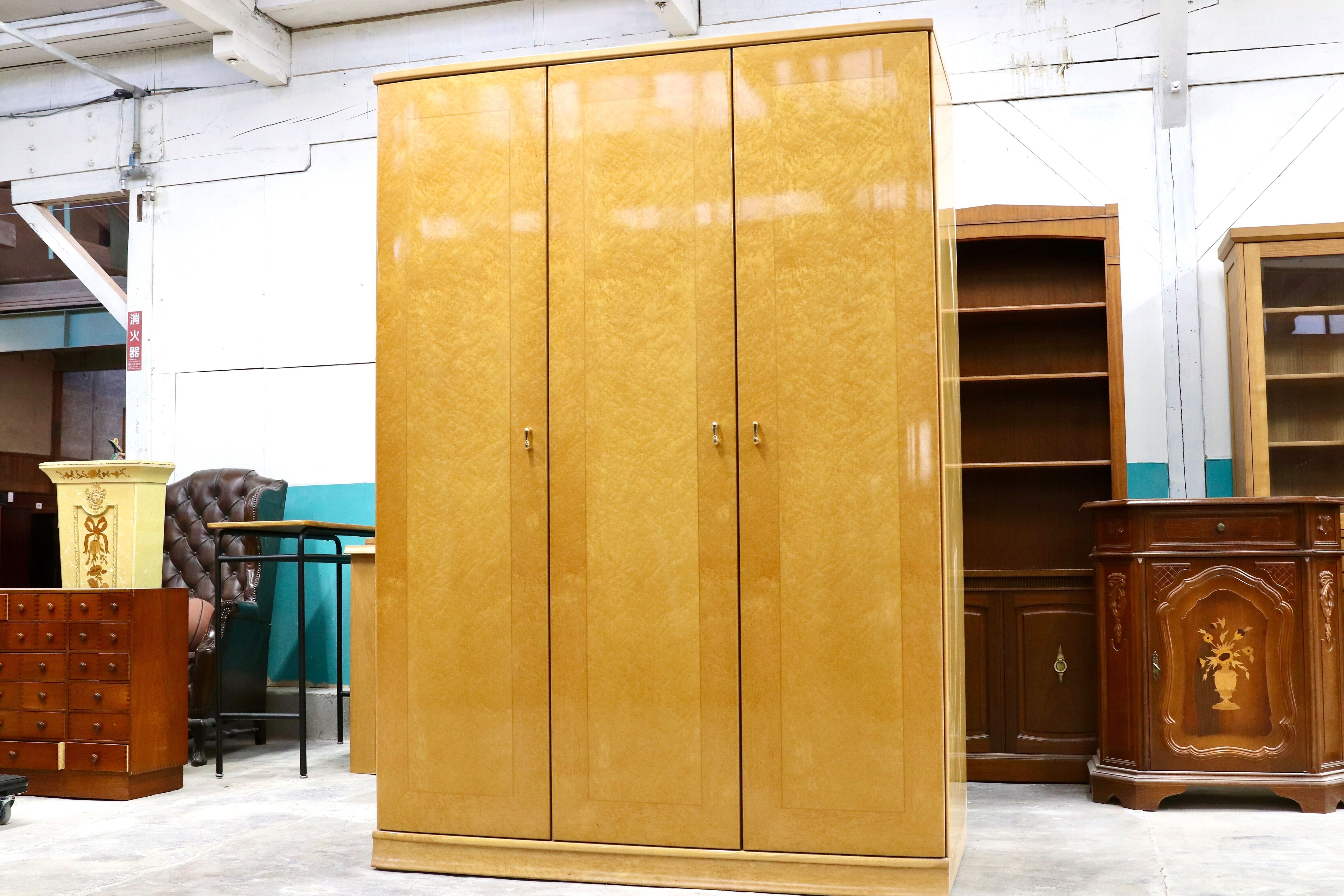 GMHK385○IDC大塚家具 松岡家具 シャンドール バーズアイメープル 洋服箪笥 クローゼット キャビネットワードローブ 洋ダンス 約53万