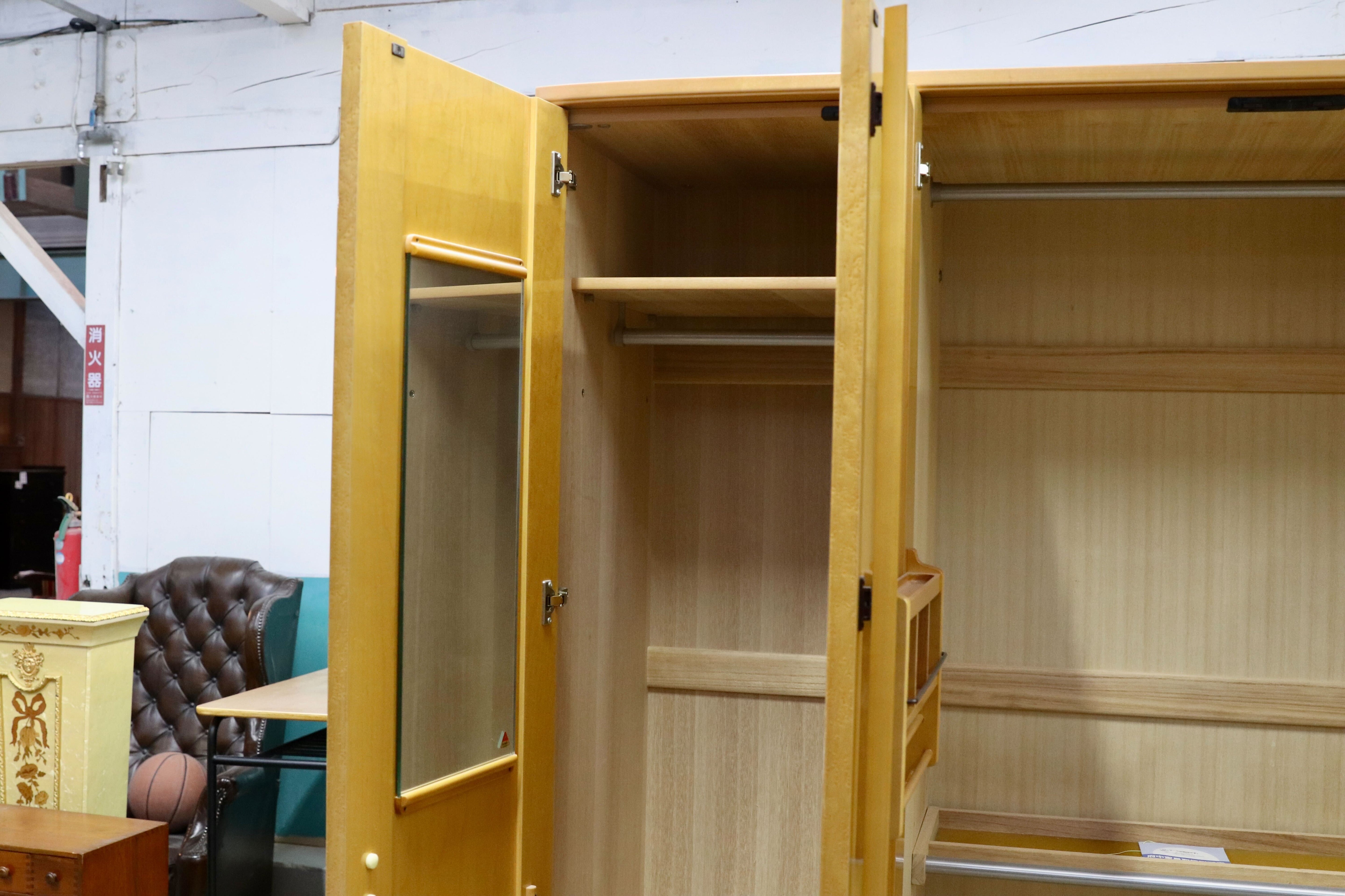 GMHK385○IDC大塚家具 松岡家具 シャンドール バーズアイメープル 洋服箪笥 クローゼット キャビネットワードローブ 洋ダンス 約53万