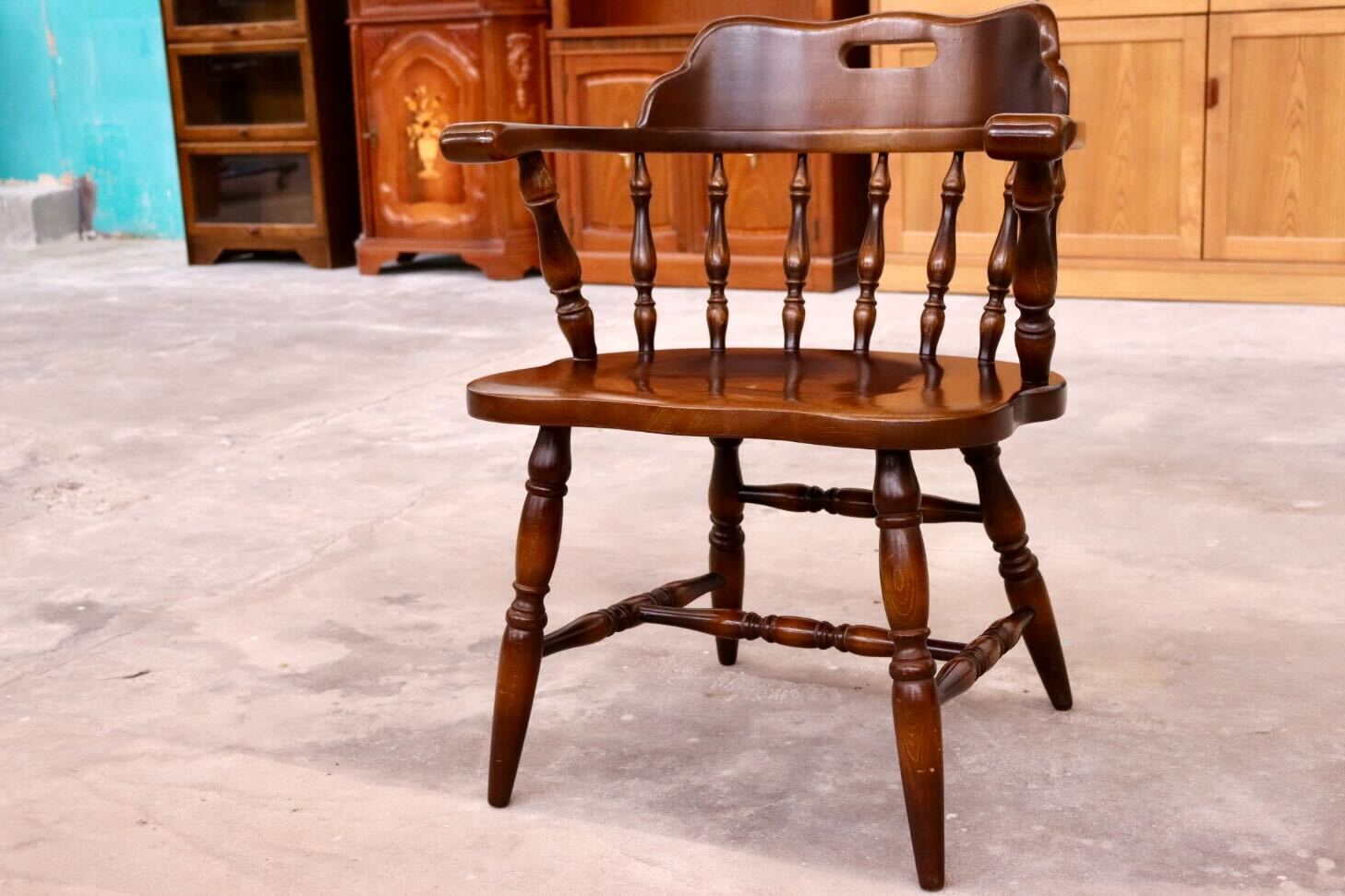 GMHS591A○飛騨産業 / HIDA キツツキ ウィンザーチェア ダイニングチェア 椅子 カントリー レトロ 無垢 国産家具