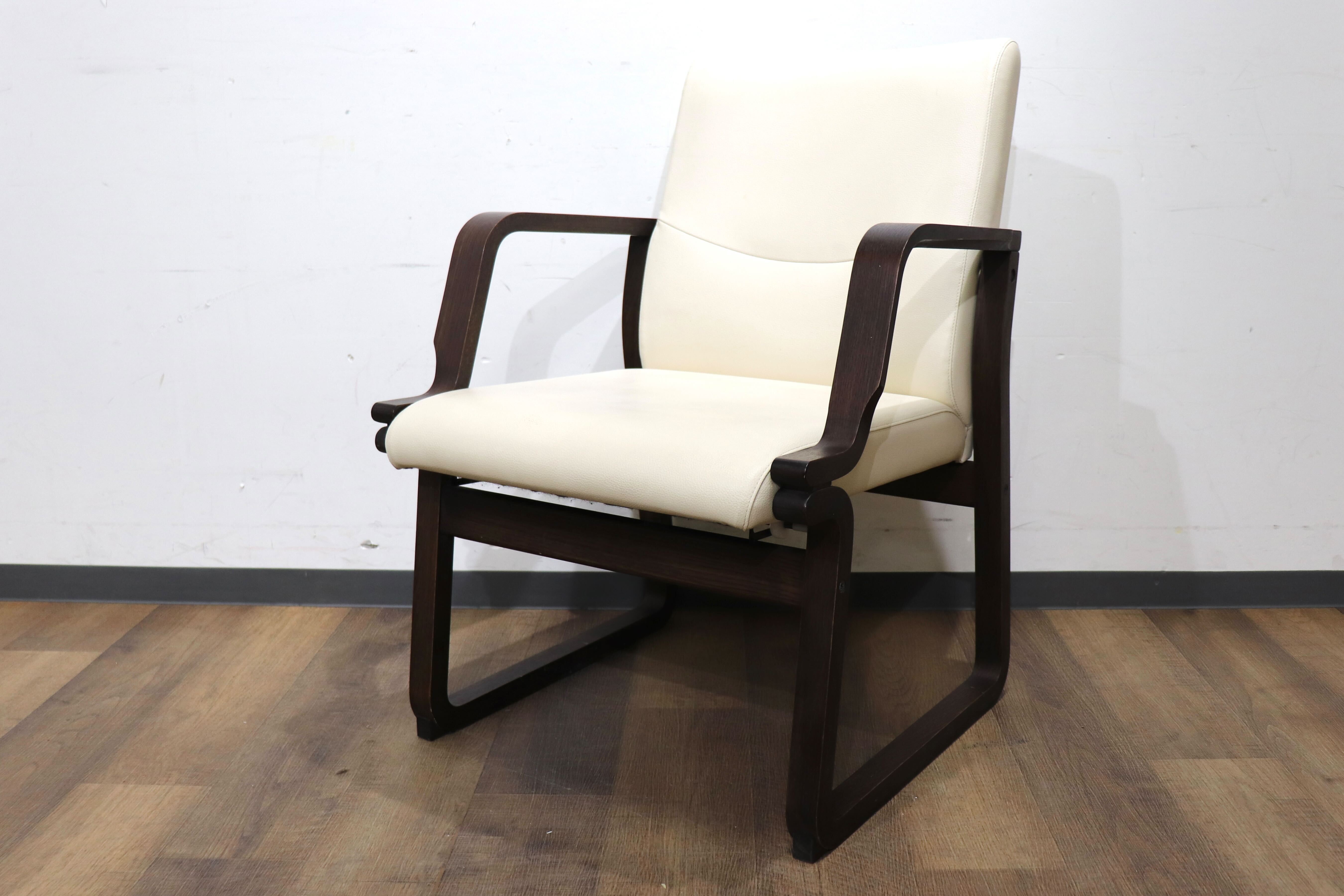 GMHN244A○karimoku / カリモク Direttore ディレトーレ リクライニングチェア ダイニングチェア アームチェア 合皮 国産家具