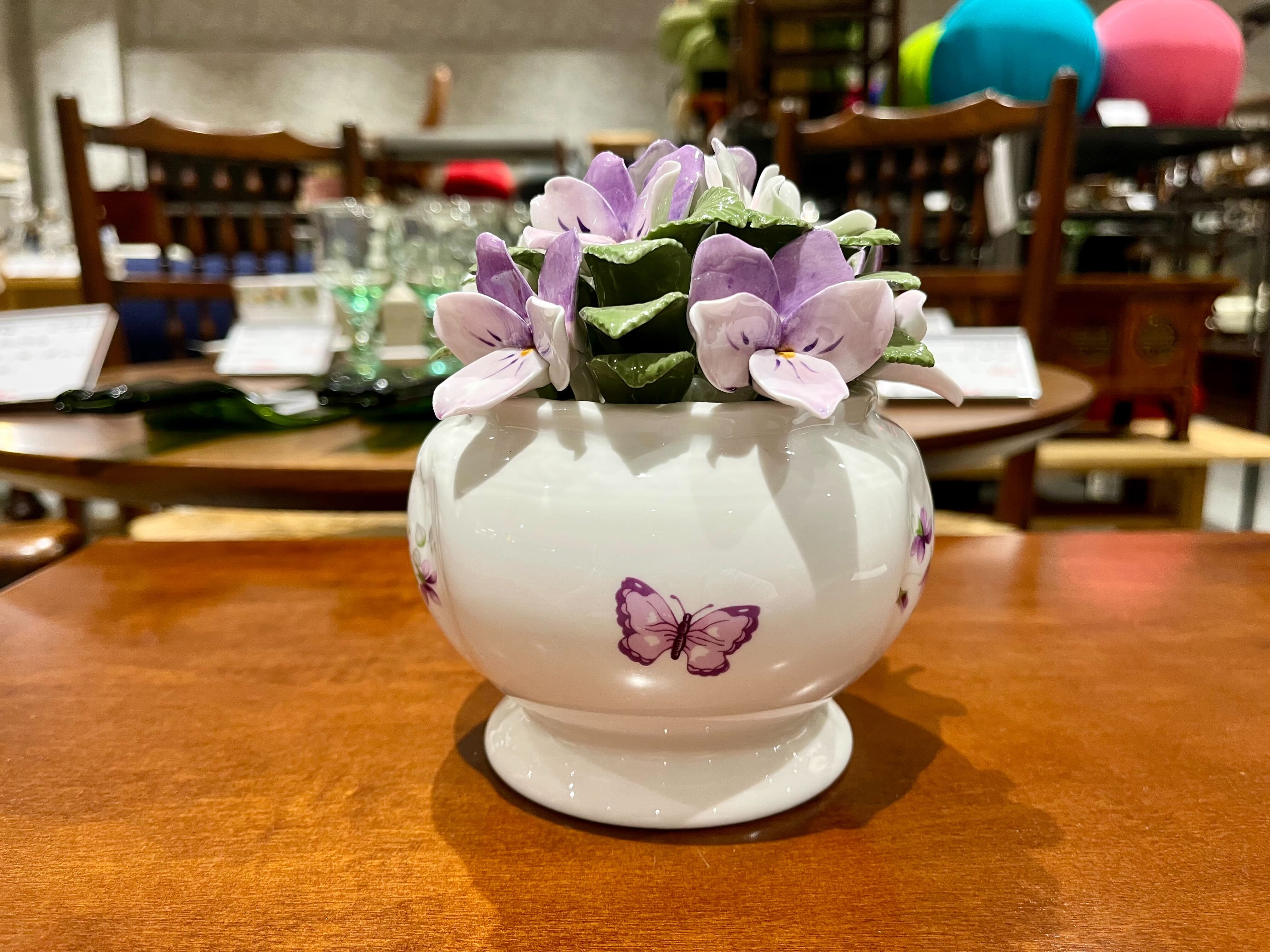 GMIK142A○AYNSLEY / エインズレイ イングリッシュバイオレット Made in England 陶花 置物 オブジェ 花