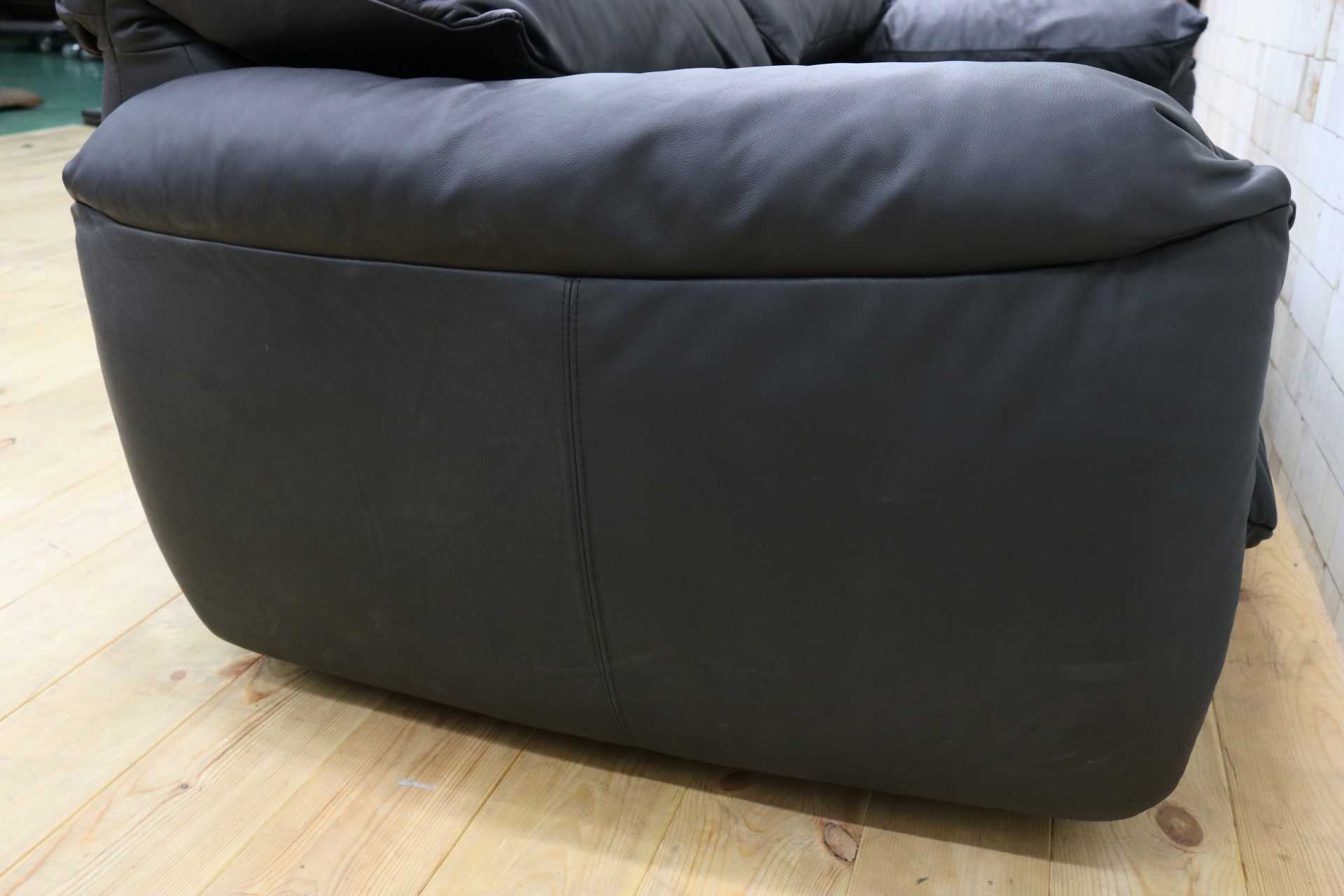 GMIS46D○HUKLA / フクラ EDINA エディナ 2人掛けソファ ラブソファ ブラック 本革 レザー 高級家具 定価約80万 検)マラルンガ イタリア