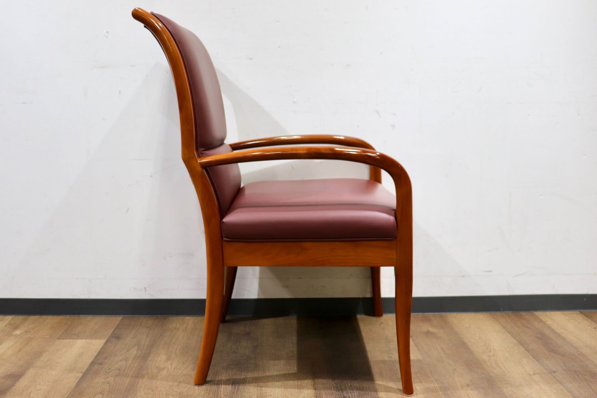 GMHK626C○domani / ドマーニ カリモク最高峰 Forza フォルザ ダイニングチェア アームチェア 食卓椅子 本革 モダン 肘置き 定価約27万