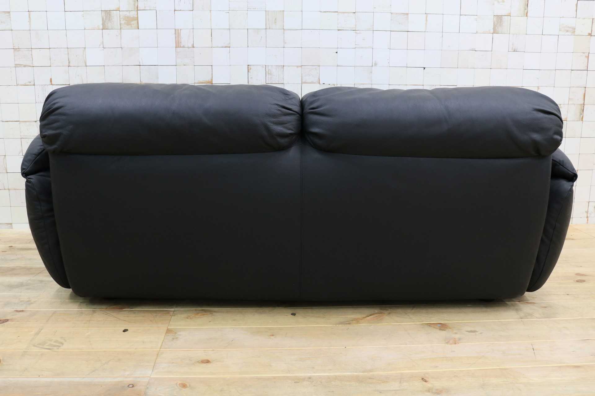 GMIS46D○HUKLA / フクラ EDINA エディナ 2人掛けソファ ラブソファ ブラック 本革 レザー 高級家具 定価約80万 検)マラルンガ イタリア