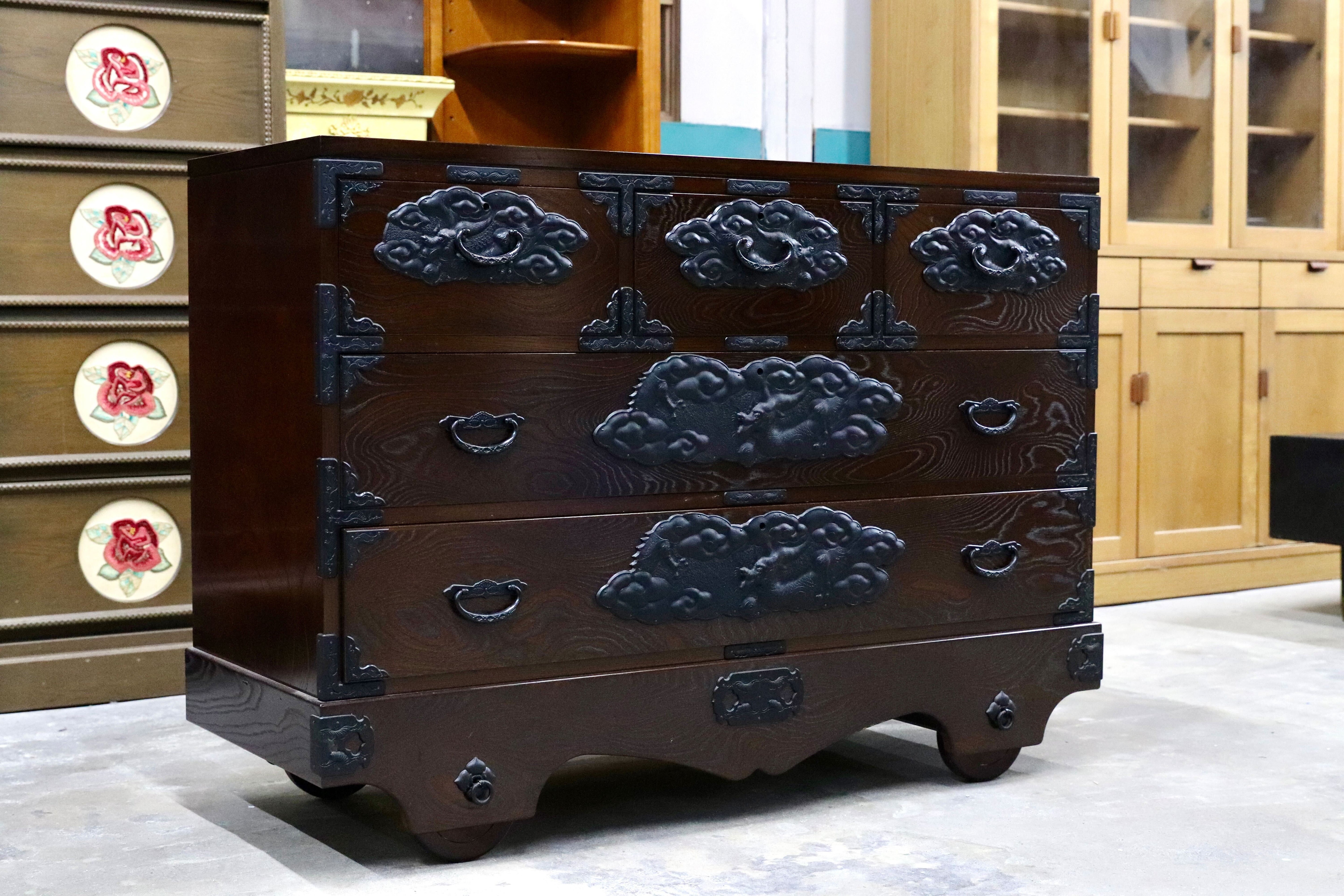 GMIS389○南部鉄器 最高級 車箪笥 整理箪笥 チェスト サイドボード タンス リビングボード 和家具 欅材 和モダン レトロ 検)岩谷堂箪笥