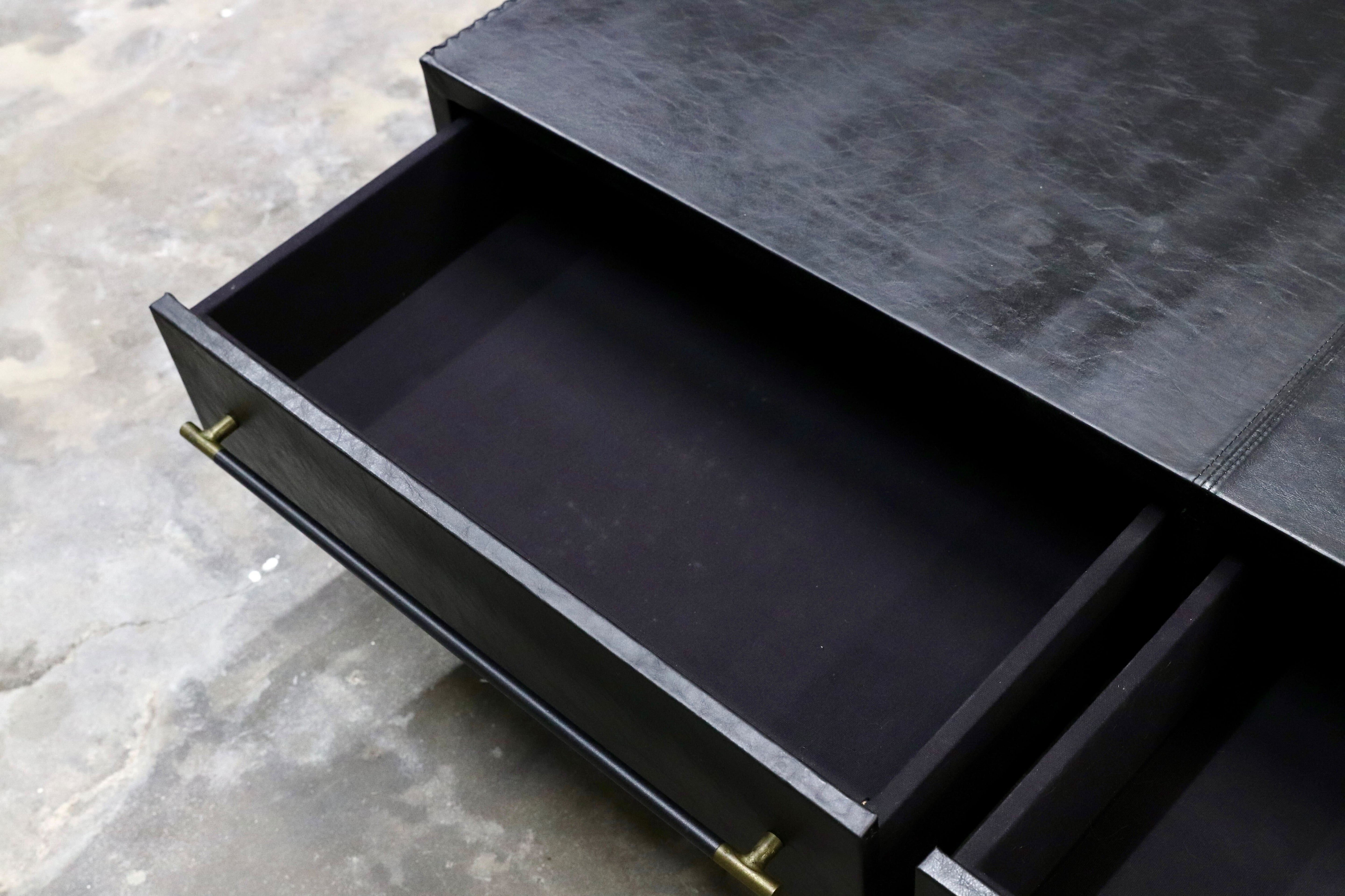 GMIK691○レザー センターテーブル リビングテーブル スタイリッシュモダン アンティーク 検)HALO アスプルンド ロルフベンツ IDC大塚家具