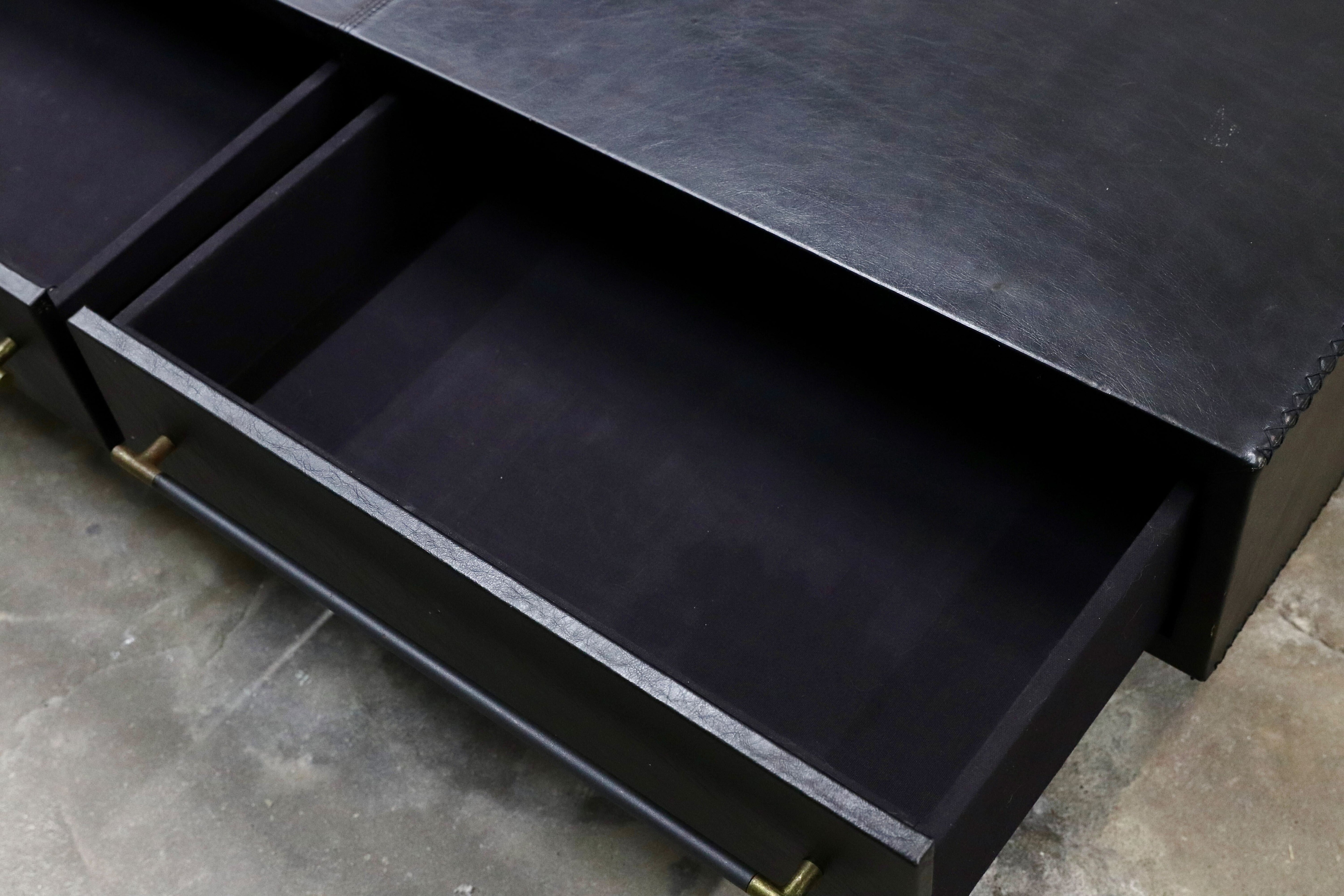 GMIK691○レザー センターテーブル リビングテーブル スタイリッシュモダン アンティーク 検)HALO アスプルンド ロルフベンツ IDC大塚家具