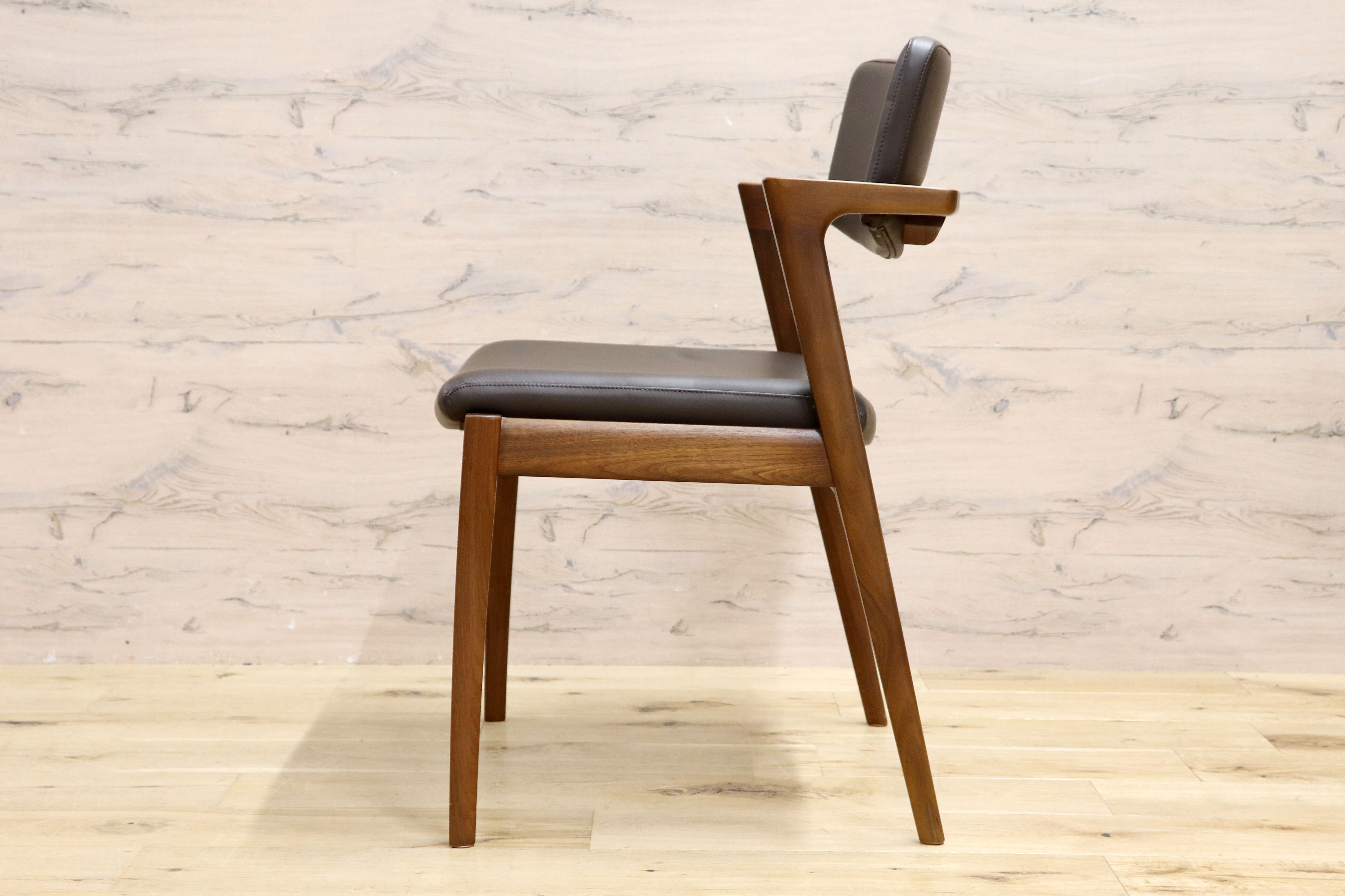 GMIS266D○FUJI FURNITURE / 冨士ファニチア Koti D03780 ワイドアームレスチェア ダイニングチェア ウォールナット 定価約13万 展示品