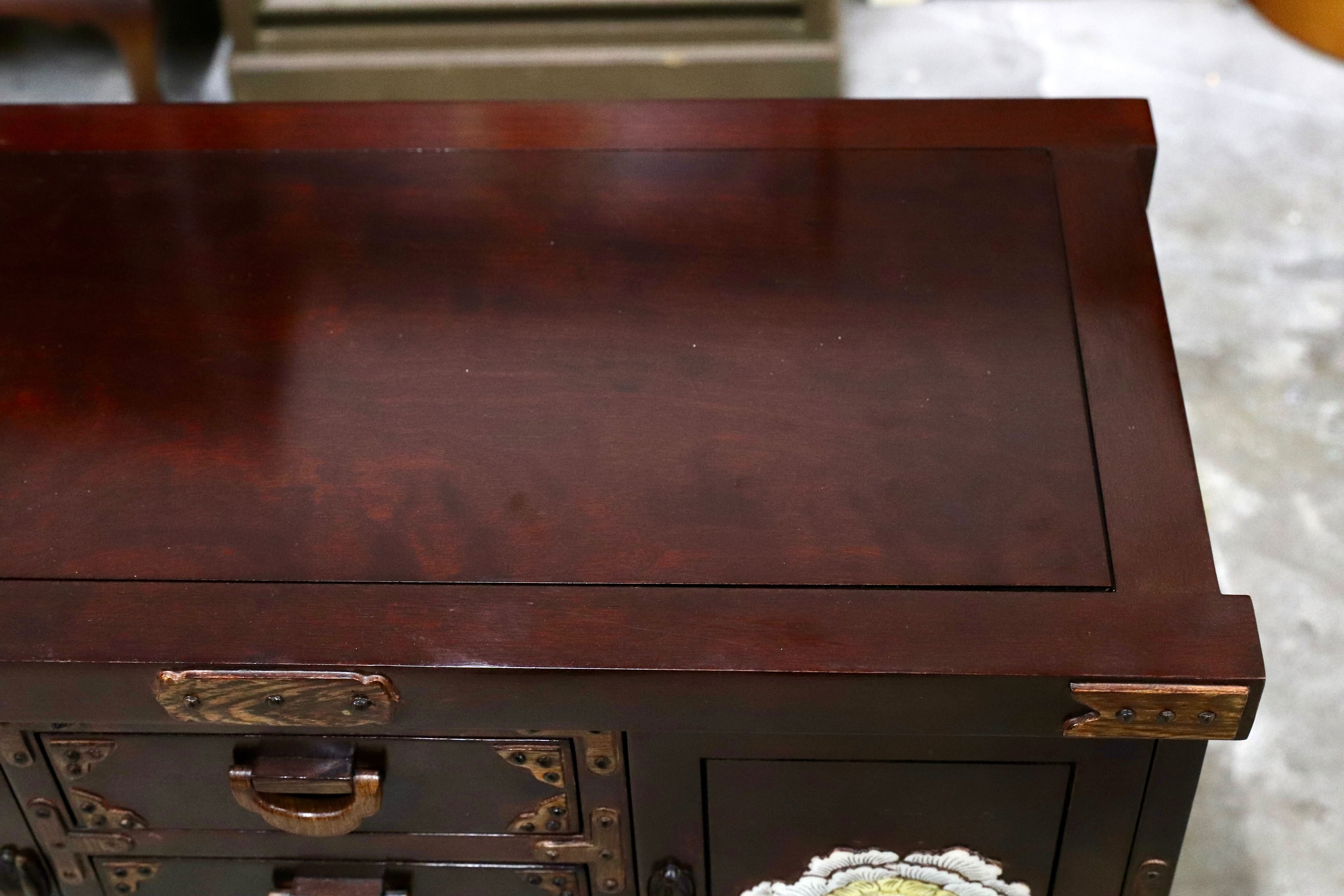 GMIS390B○唐木 花梨 鉄刀木 螺鈿細工 中国美術 最高級 車箪笥 ミニ箪笥 チェスト サイドボード アンティーク 小物入れ