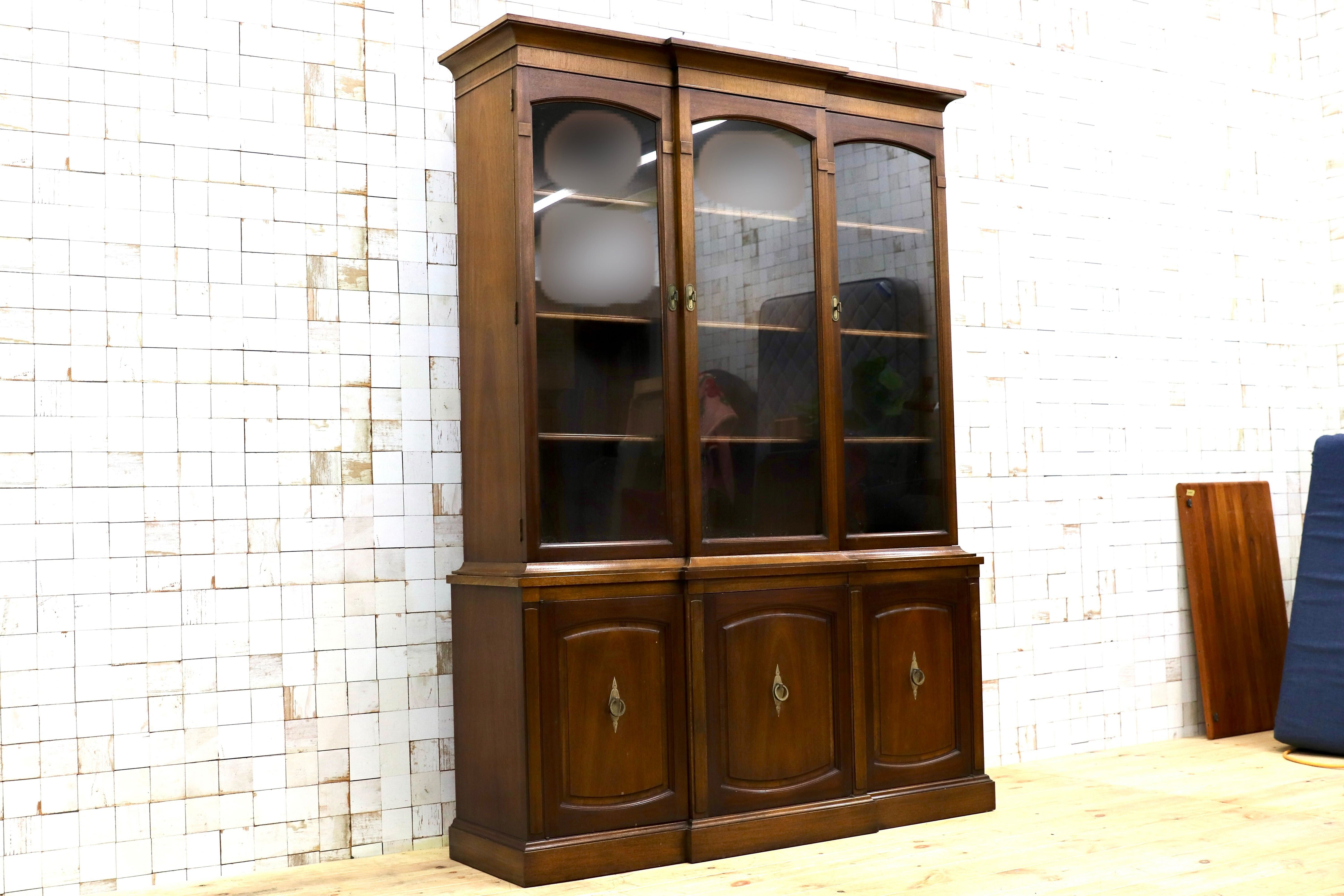 GMHO64○DREXEL HERITAGE / ドレクセルヘリテイジ Triune トライユン 食器棚 キャビネット 飾り棚 クラシック ヴィンテージ 定価約100万