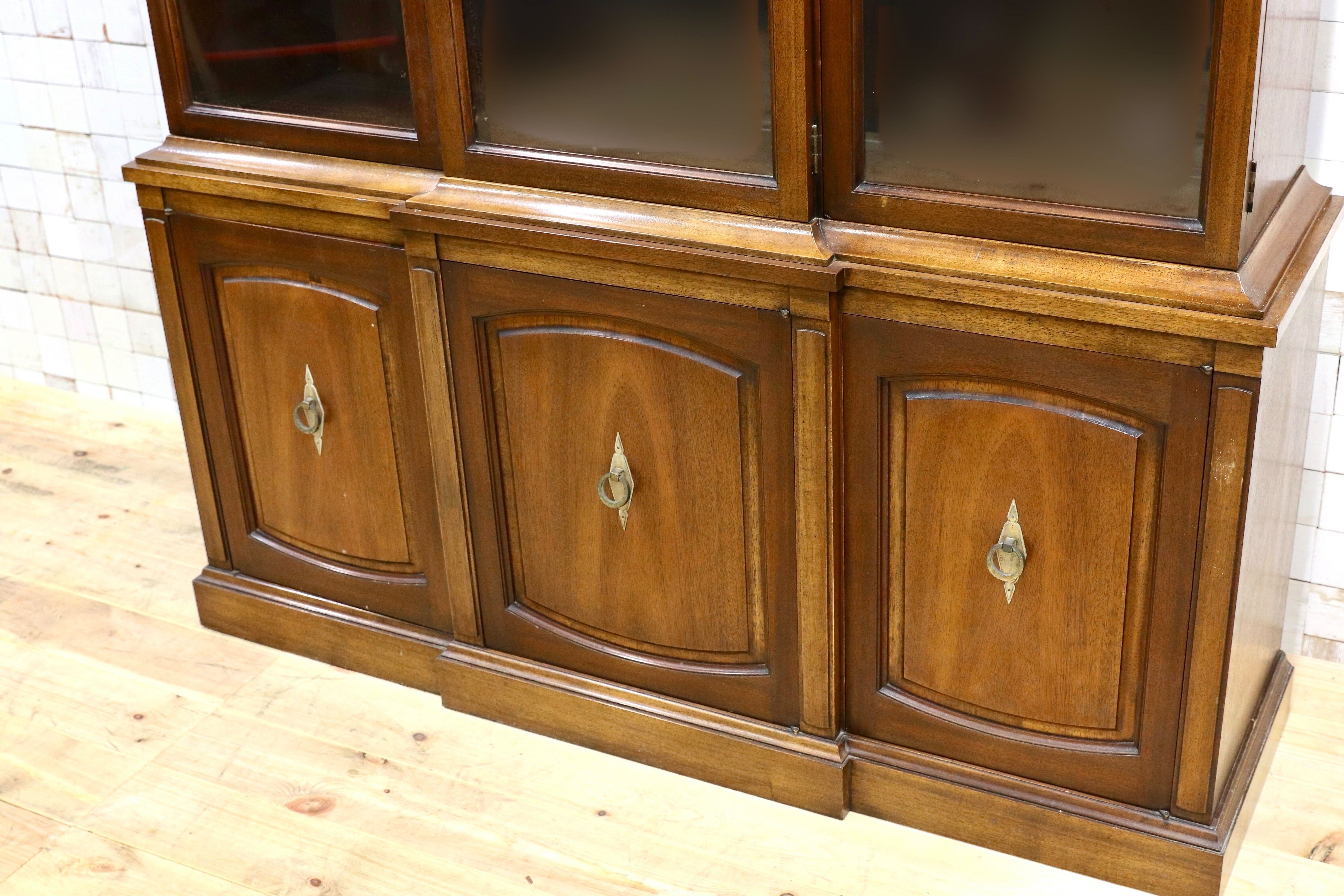 GMHO64○DREXEL HERITAGE / ドレクセルヘリテイジ Triune トライユン 食器棚 キャビネット 飾り棚 クラシック ヴィンテージ 定価約100万