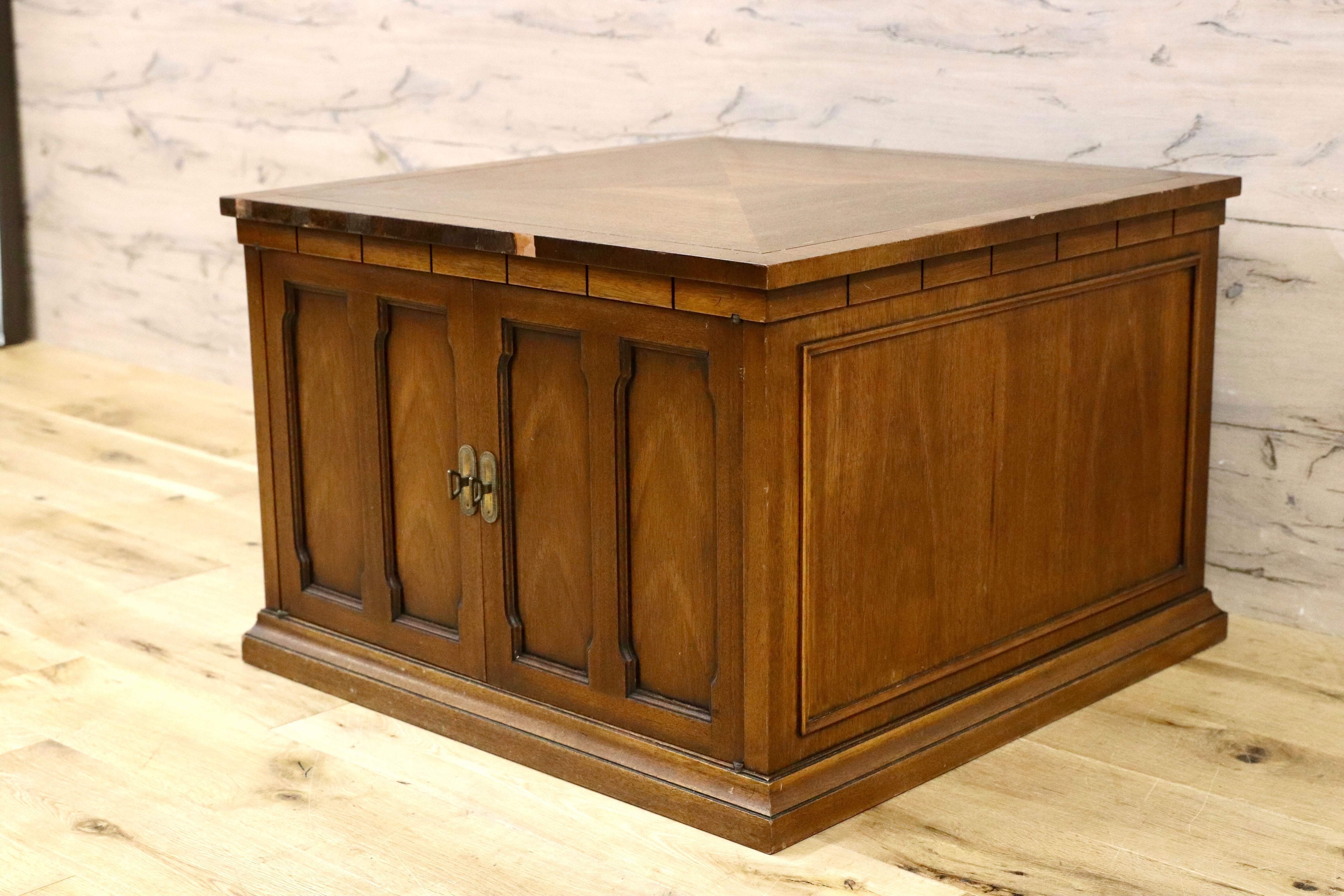 GMHH103○アメリカ ヴィンテージ ローボード サイドボード テレビボード 花台 飾り台 クラシック アンティーク 検)ドレクセルヘリテイジ