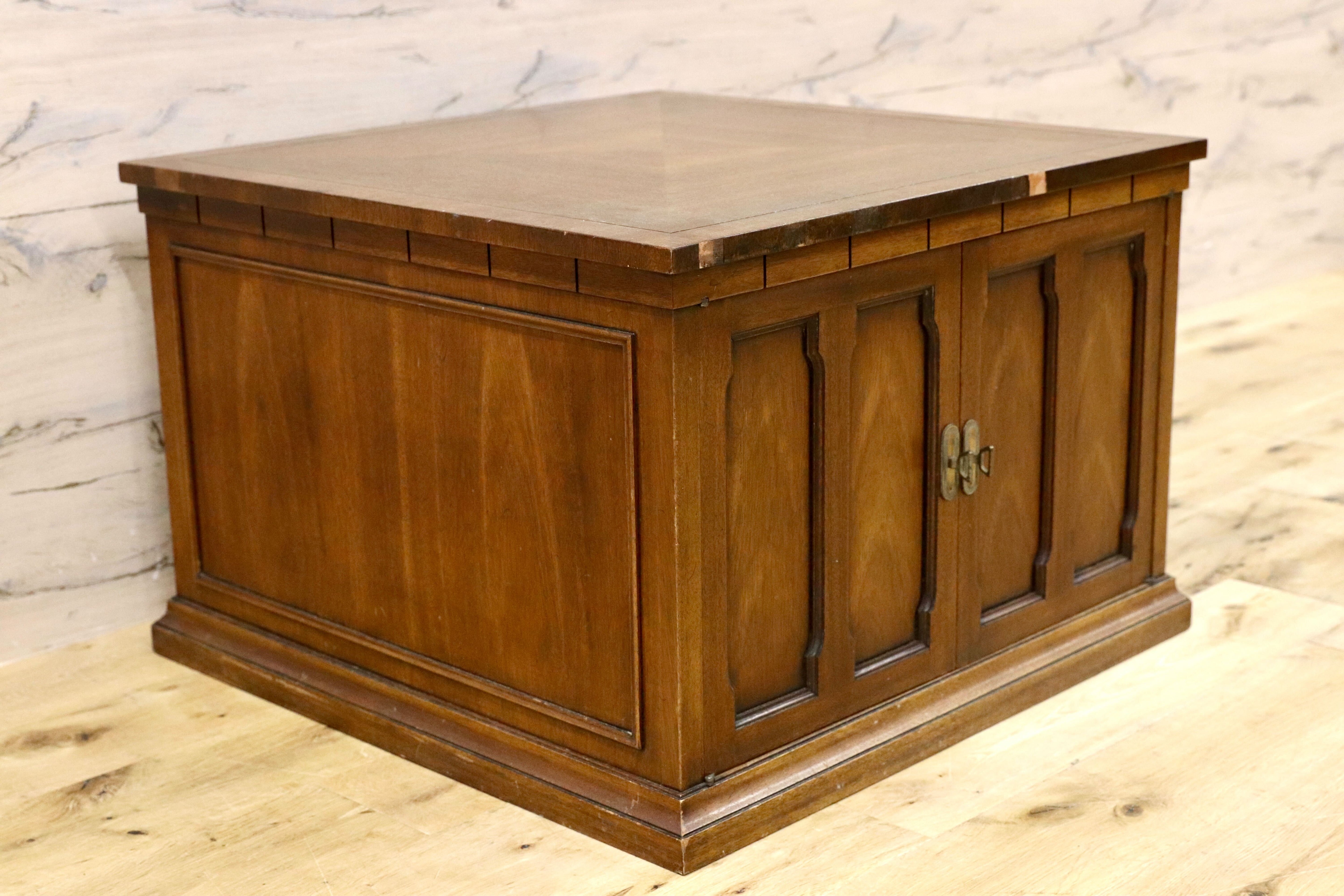 GMHH103○アメリカ ヴィンテージ ローボード サイドボード テレビボード 花台 飾り台 クラシック アンティーク 検)ドレクセルヘリテイジ