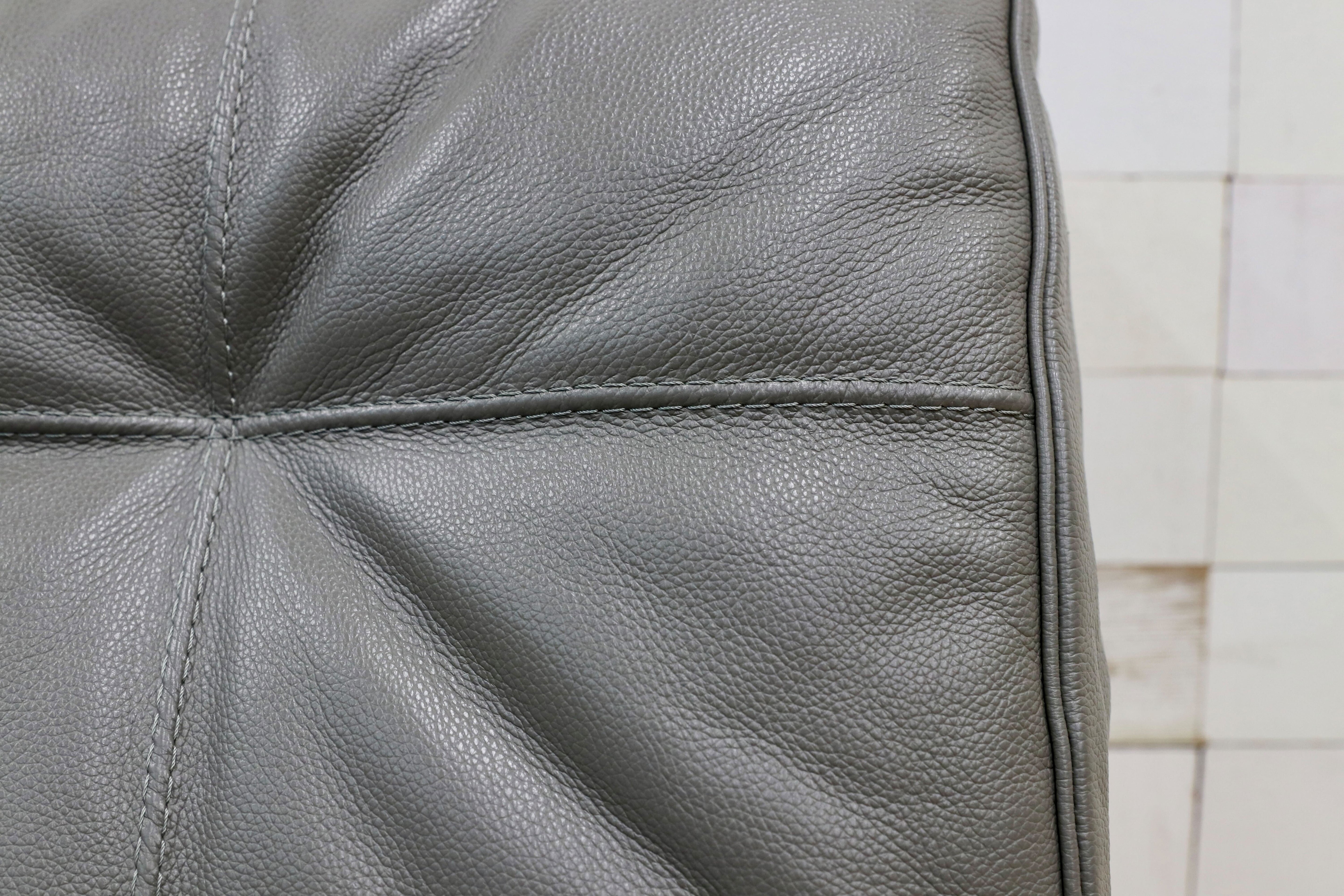 GMHO67○Cassina / カッシーナ 249 VOLAGE EX-S 2人掛けソファ ラブソファ フィリップ・スタルク 本革 Xランク グレー 定価約180万