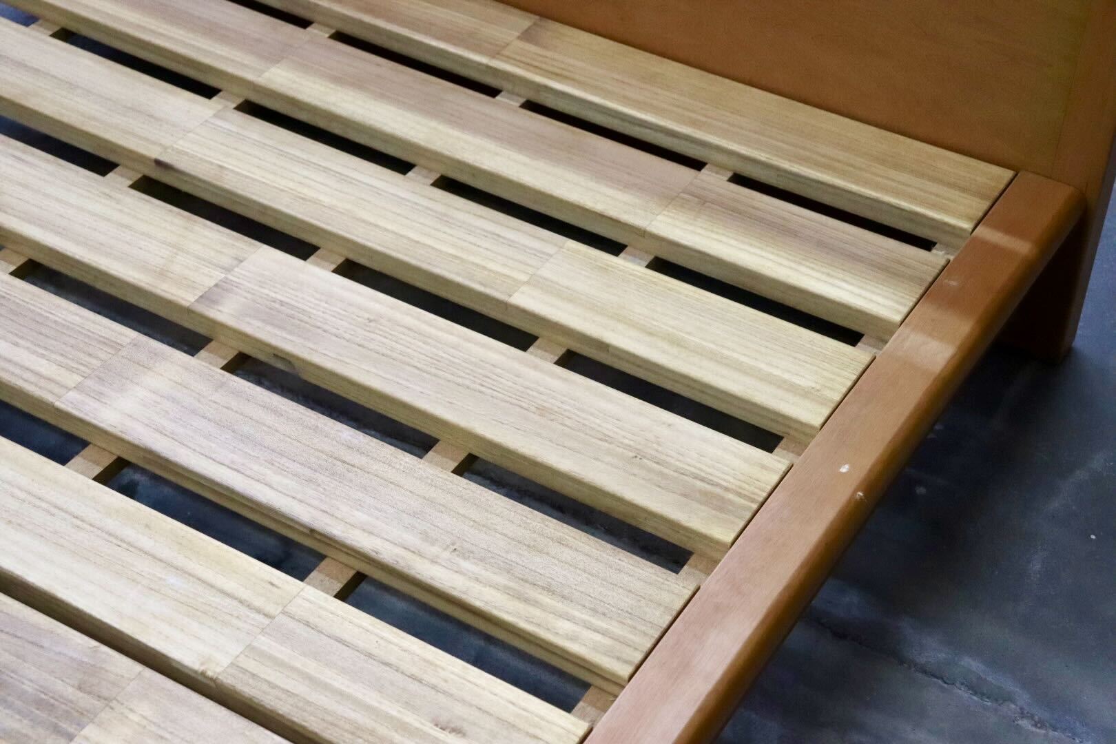 GMIH350○府中家具 SDシリーズ サクラ ダブルベッド ベッドフレーム 無垢材 高級家具 ロータイプ すのこ 国産家具