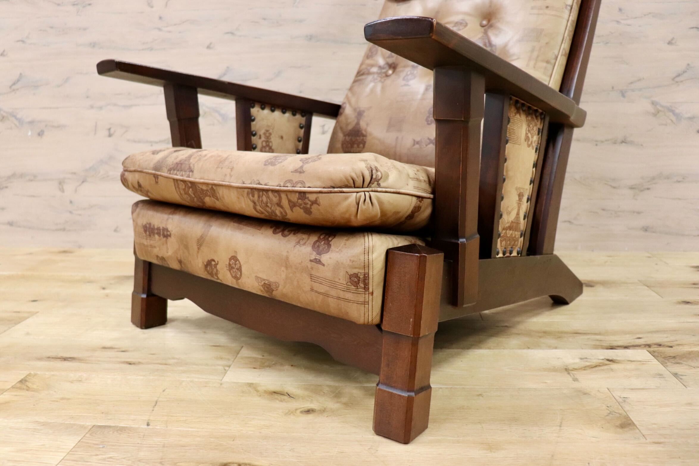 GMGS43B○MORISHIGE / モリシゲ 1人掛けソファ シングルソファ 本革 IDC大塚家具 鋲打ち クラシック 大正モダン 最高級 ヴィンテージ