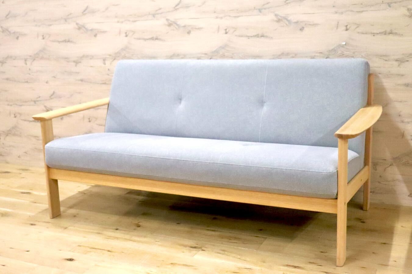 GMIH484○Chitano / チターノ karimoku カリモク 3人掛けソファ トリプルソファ ファブリック オーク材 ナチュラル 国産家具 展示品