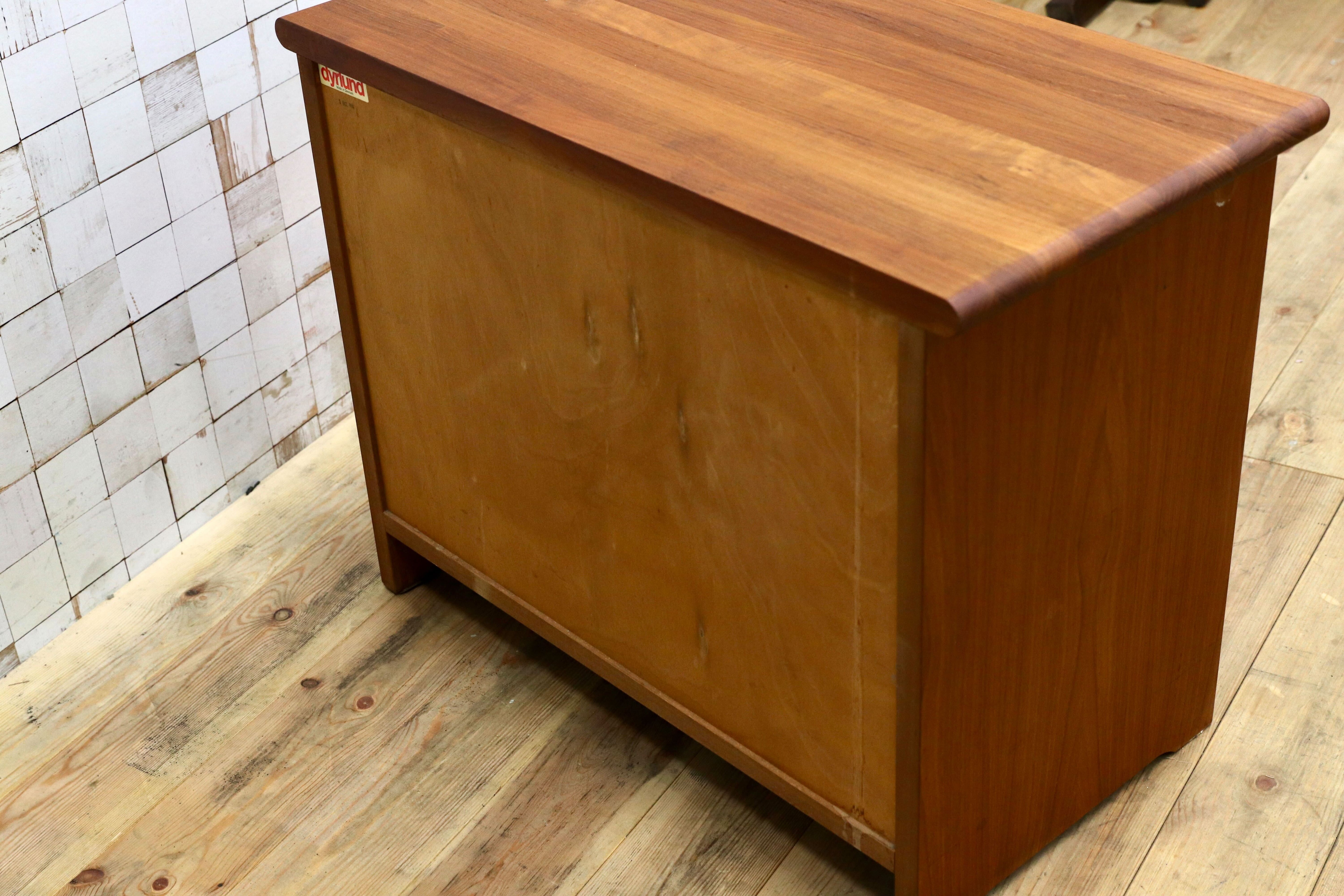 GMIK722○Dyrlund / デューロン 北欧 デンマーク チーク無垢 サイドチェスト サイドボード 引出し収納
